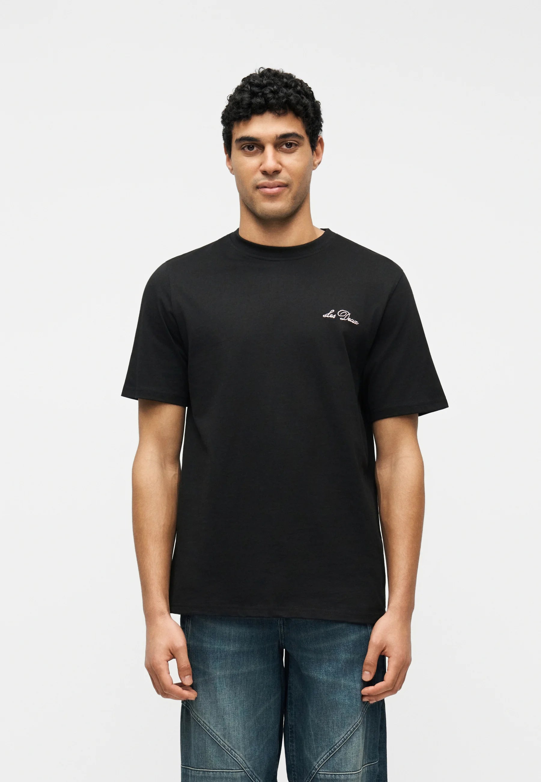 Les Deux miesten t-paita Wild Flower T-shirt, musta