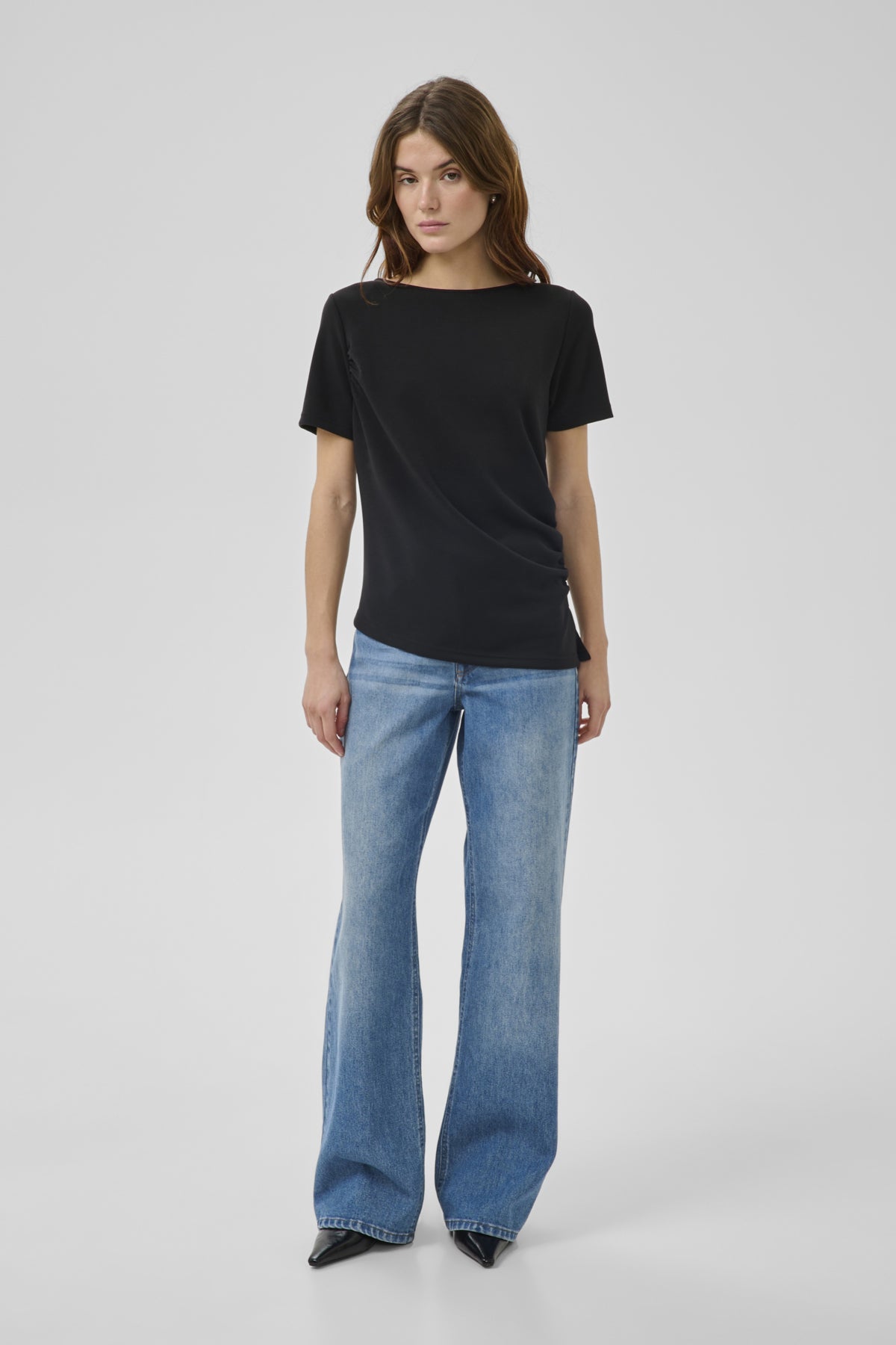 My Essential Wardrobe naisten t-paita MWHelle Asymmetric Tee, musta