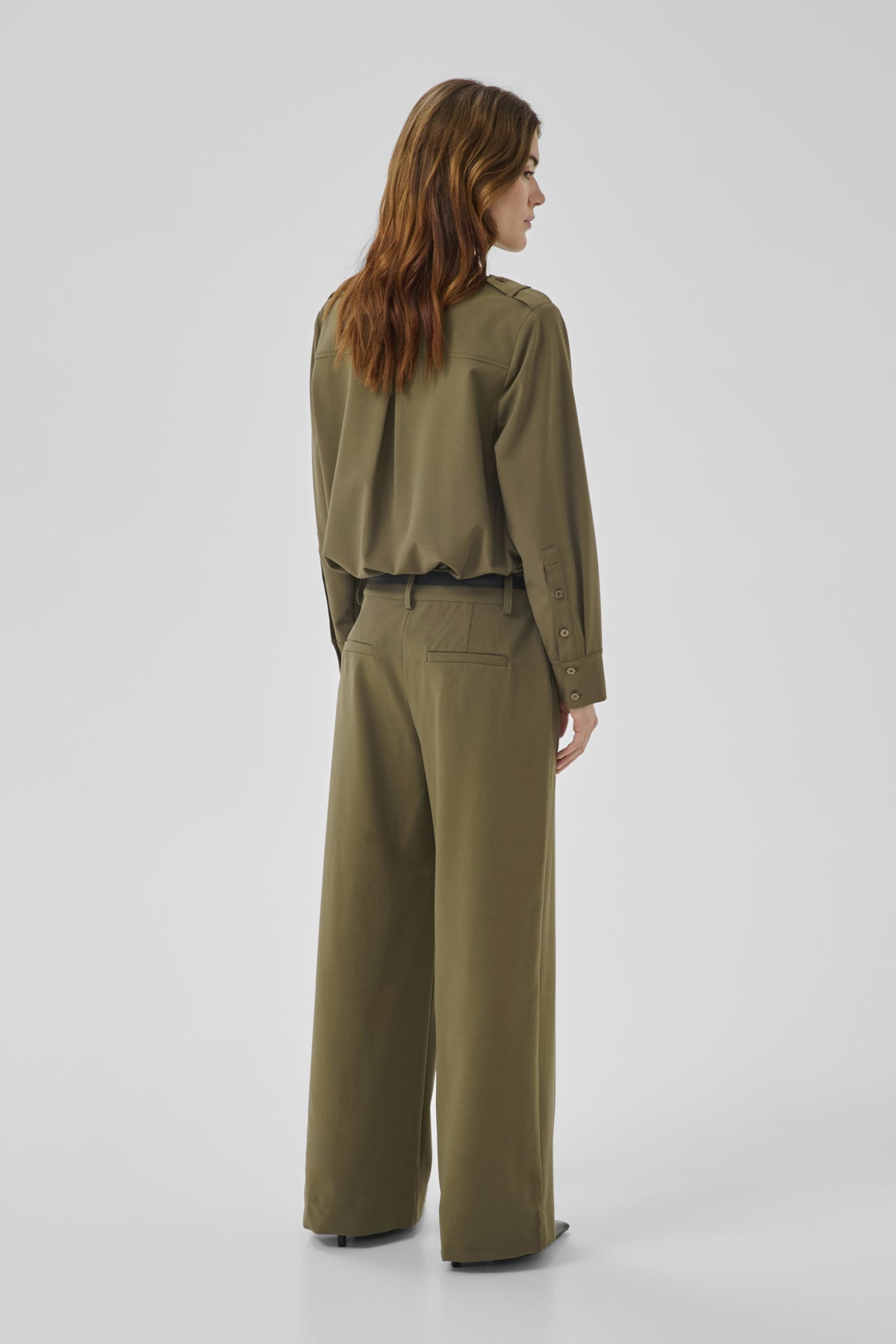 My Essential Wardrobe naisten paitapusero MWHace Short Shirt, tummanvihreä