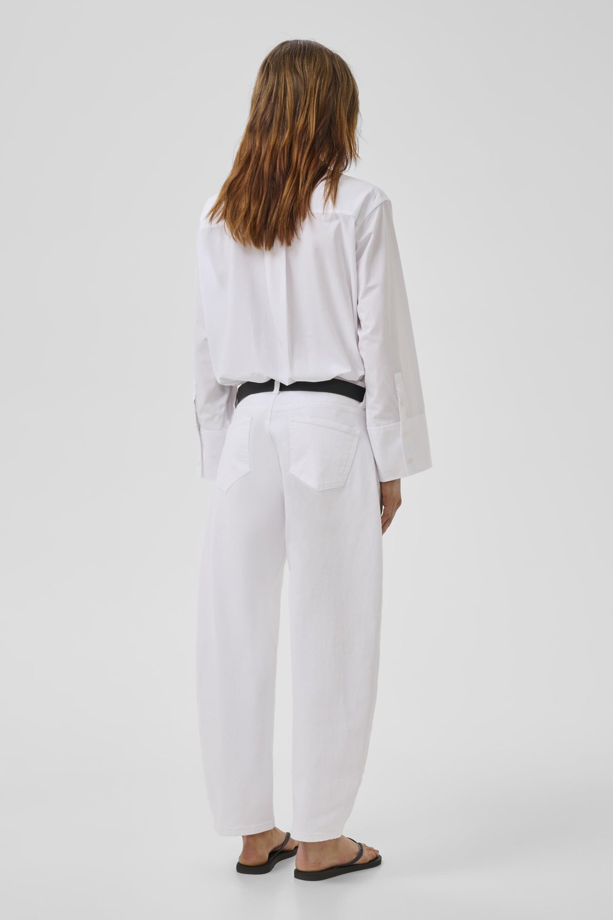 My Essential Wardrobe naisten farkut Barrel Hottie 157, valkoinen