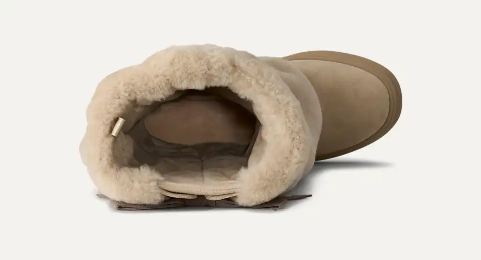 UGG naisten saappaat Après City Tall, Moonlight