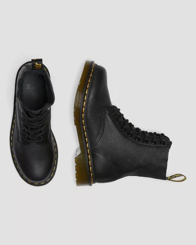 Dr. Martens naisten nauhalliset nilkkurit, 1460 Pascal Virginia, Musta