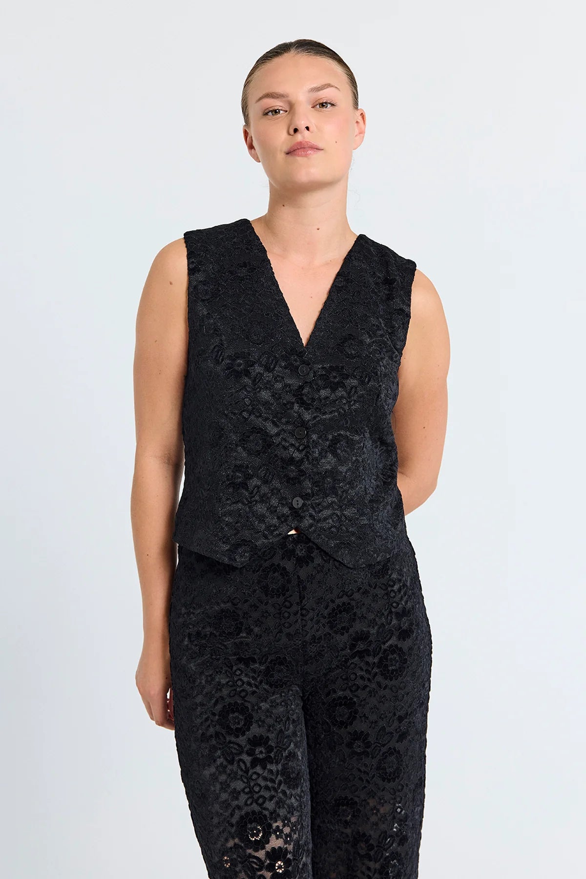 Freequent naisten liivi GRY VA, musta