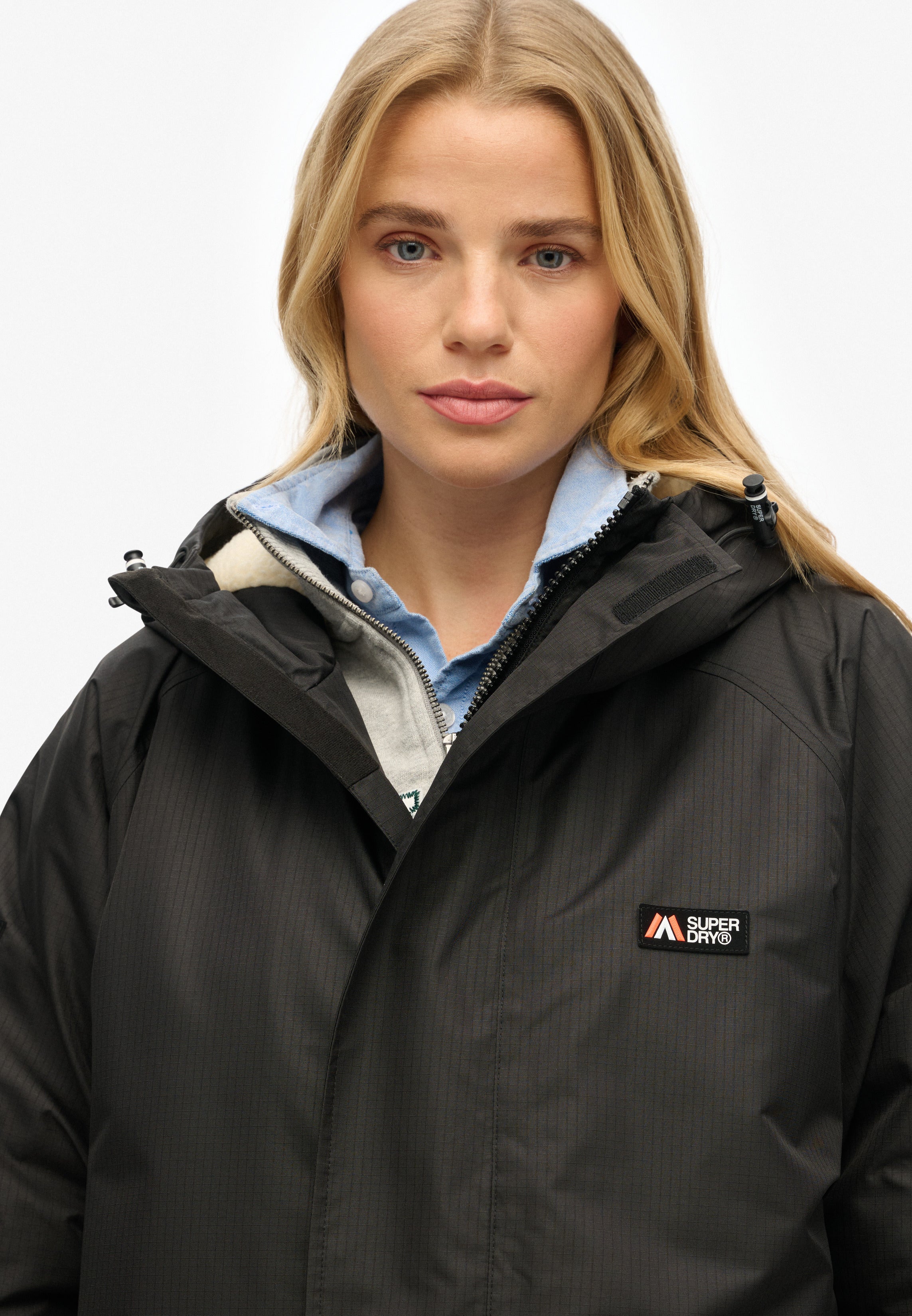 Windbreaker Changing Robe MUSTA