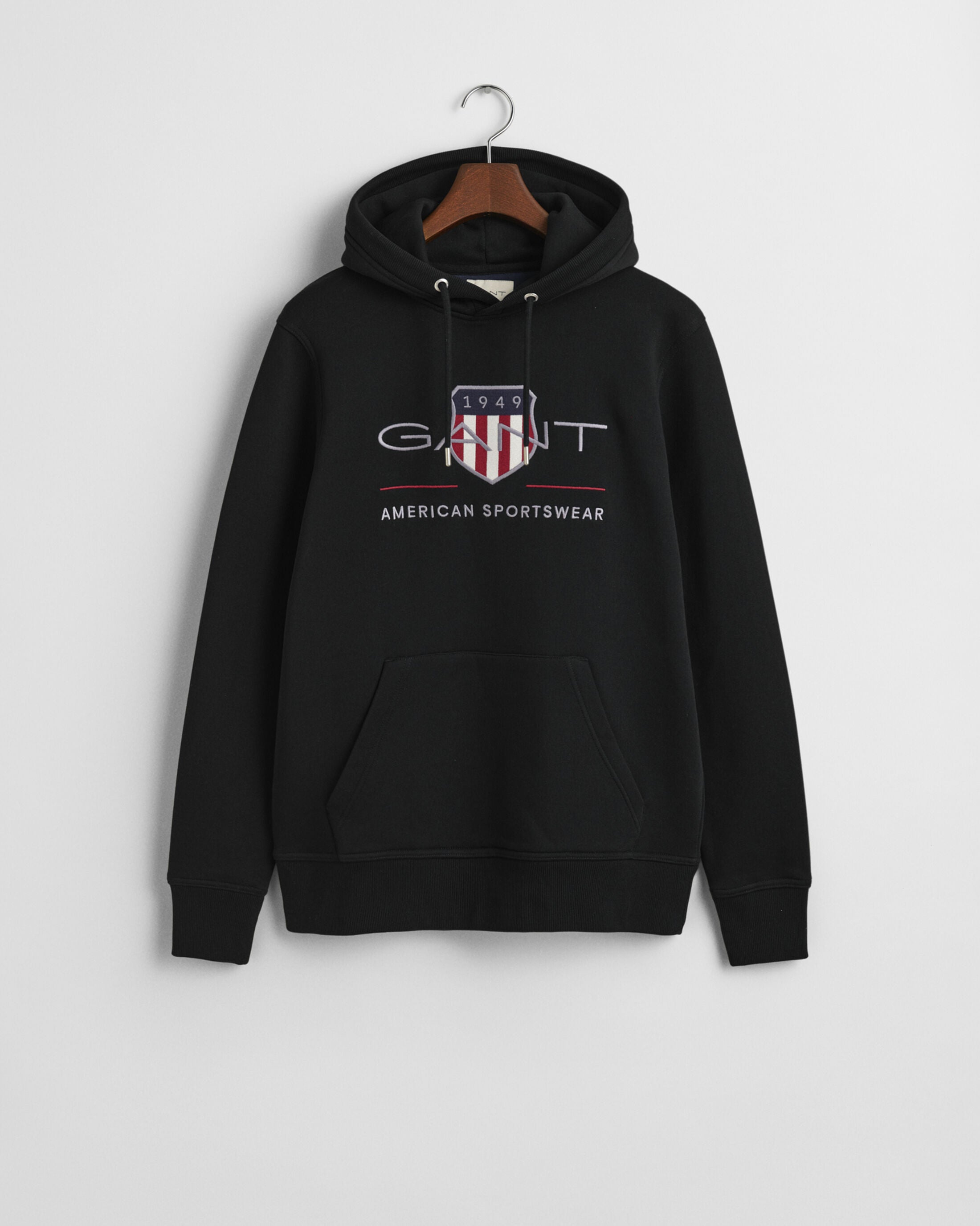 REG ARCHIVE SHIELD HOODIE MUSTA