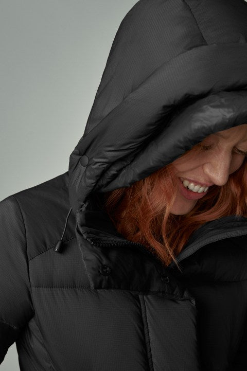 Canada Goose Naisten Untuvatakki, Alliston Parka Musta