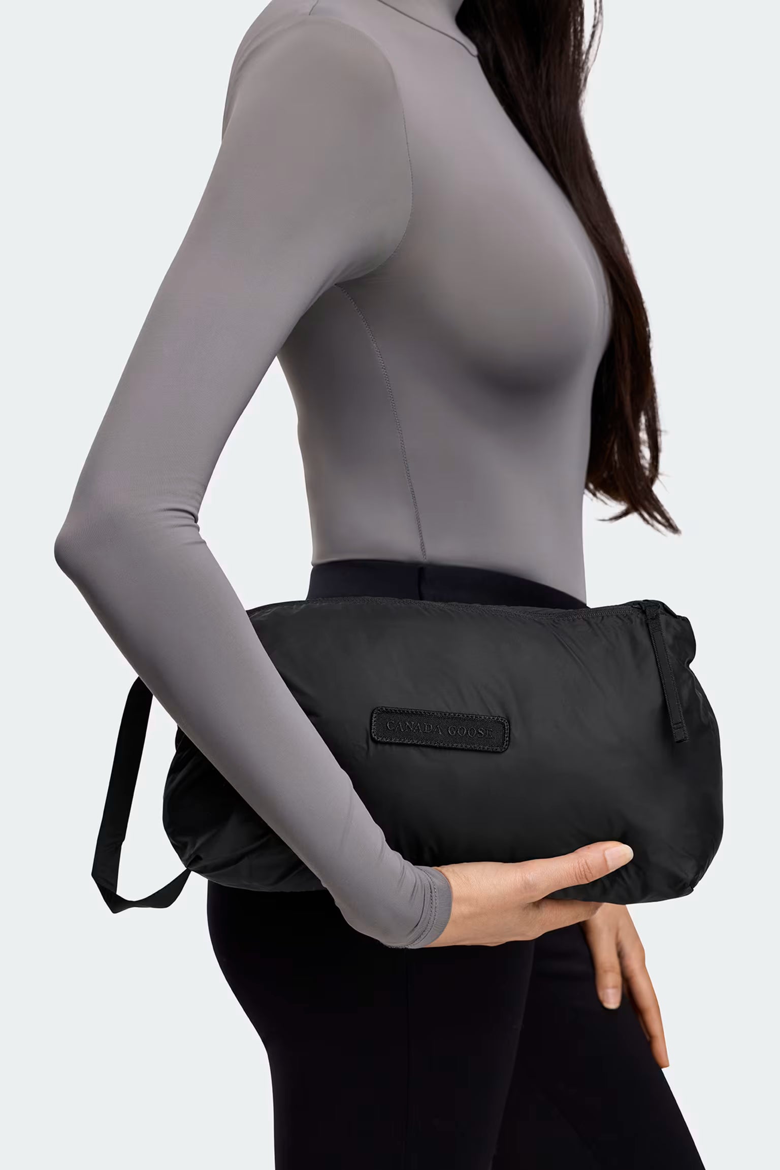 Canada Goose naisten untuvatakki Elba Jacket, musta