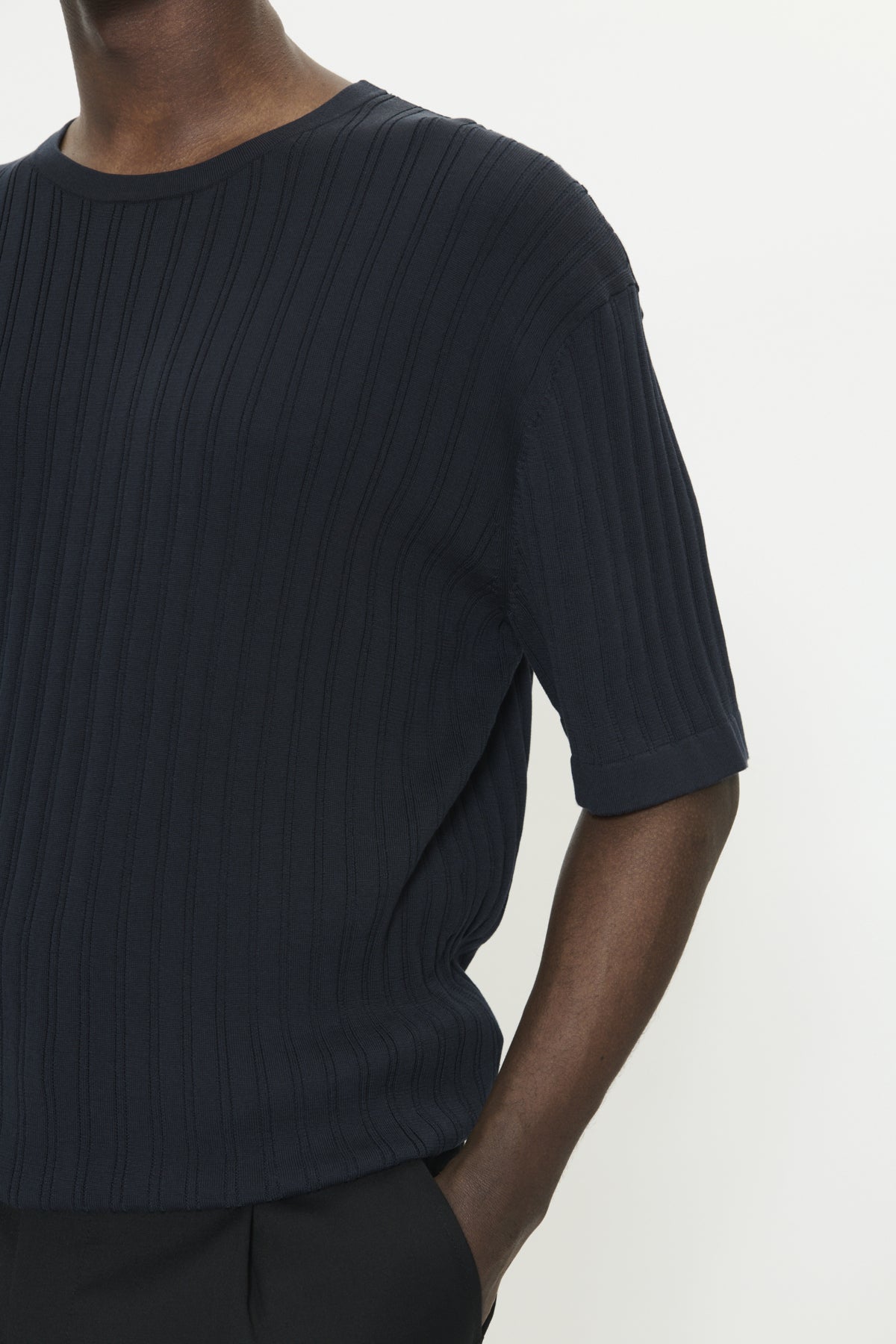 Matinique miesten t-paita MATrivolt Knitted T-Shirt, Dark Navy