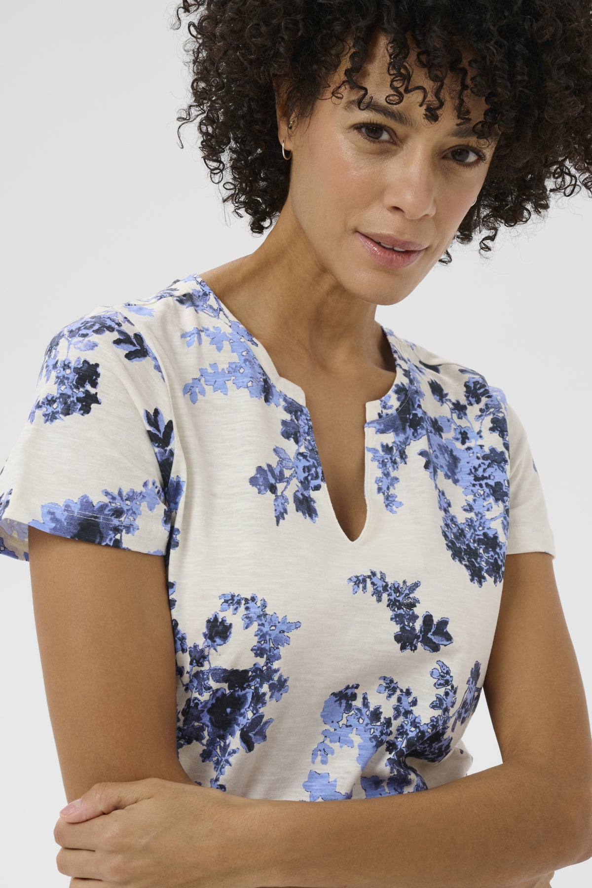 Part Two naisten t-paita Gesinas T-shirt, Blue Shadow Flower