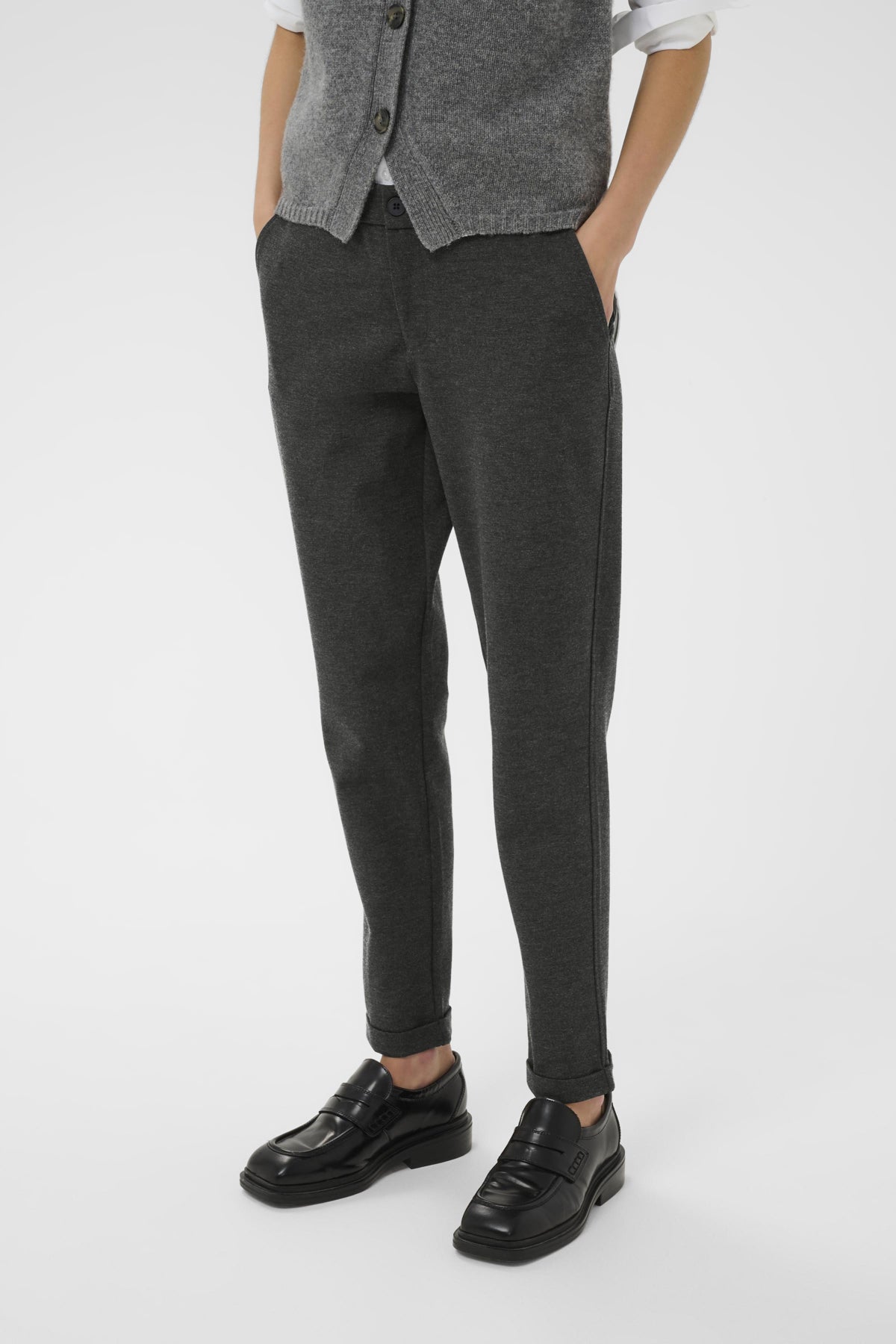 Part Two naisten housut K Mighty Pant, tumma harmaa