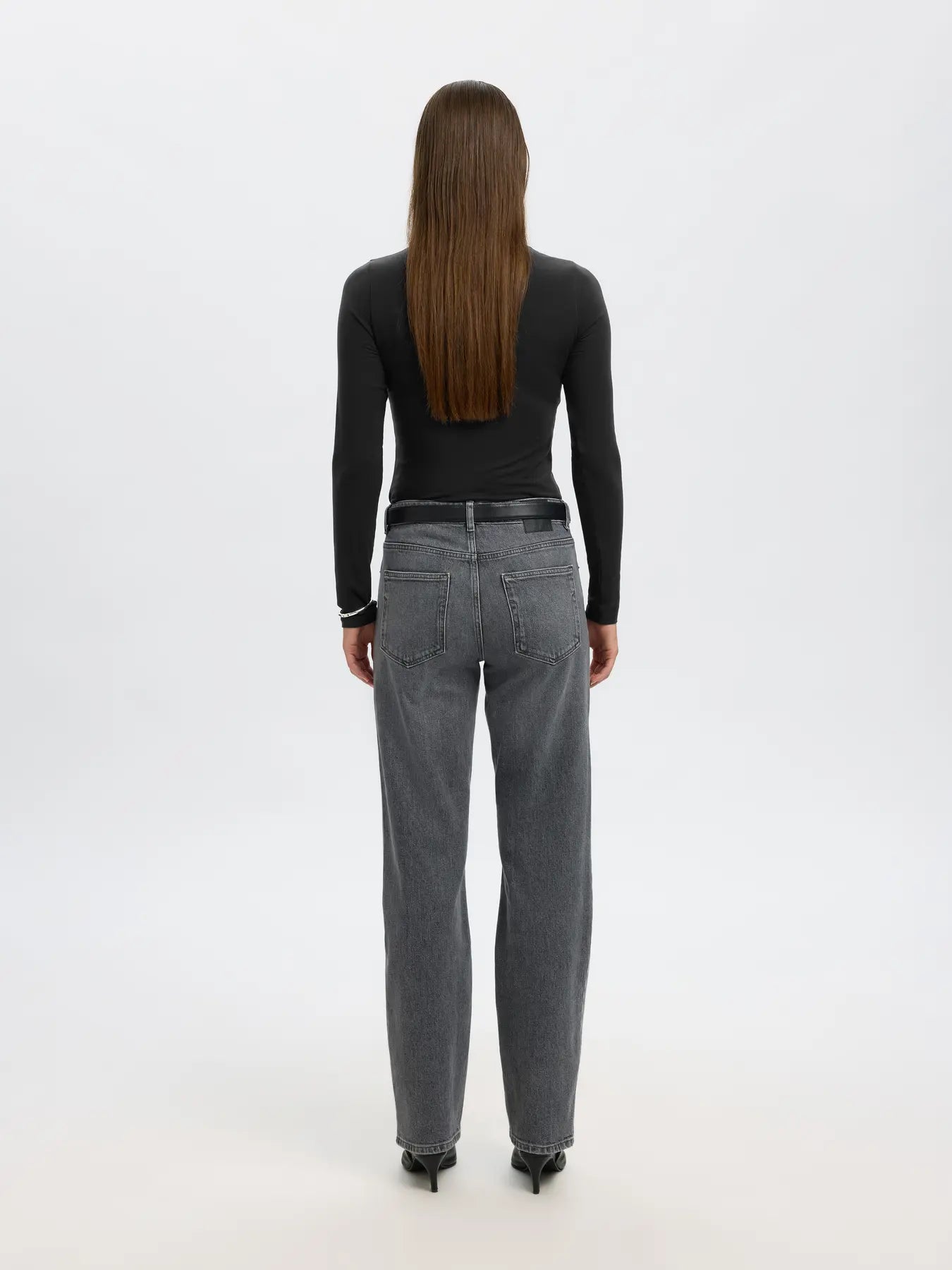 Selected Femme naisten paita SLFMANJA LS O-NECK NOOS, musta