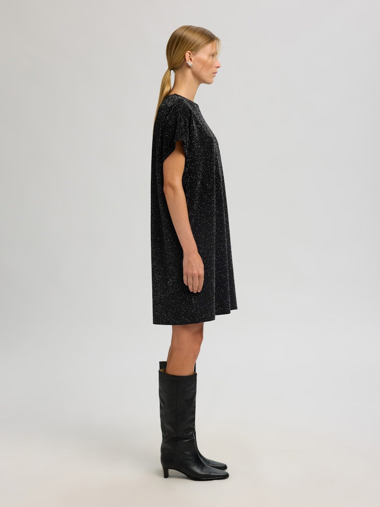 Selected Femme Oversized Sandra SS Short Dress, Black W. Silver Lurex