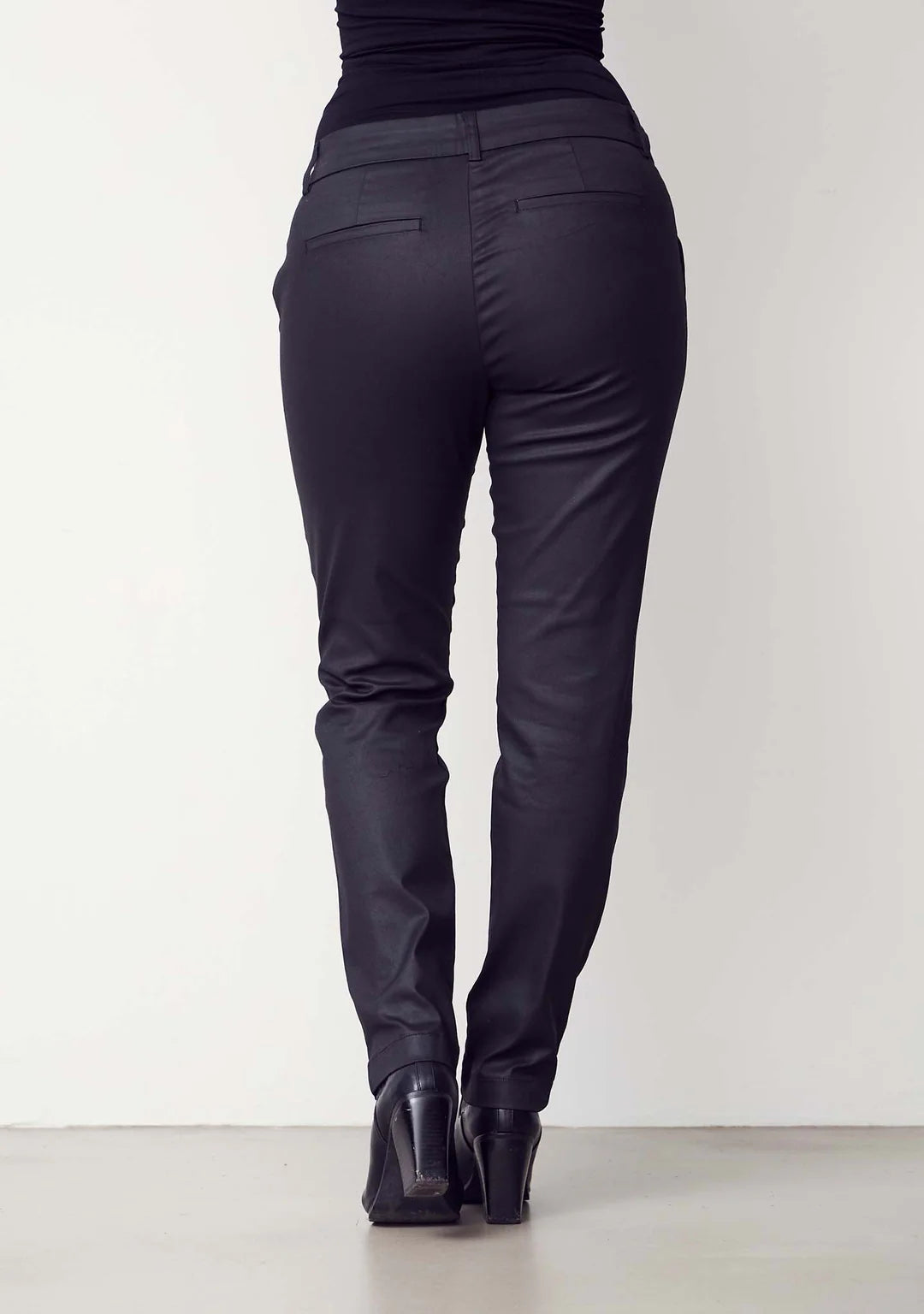 ISAY COATED PANT MUSTA