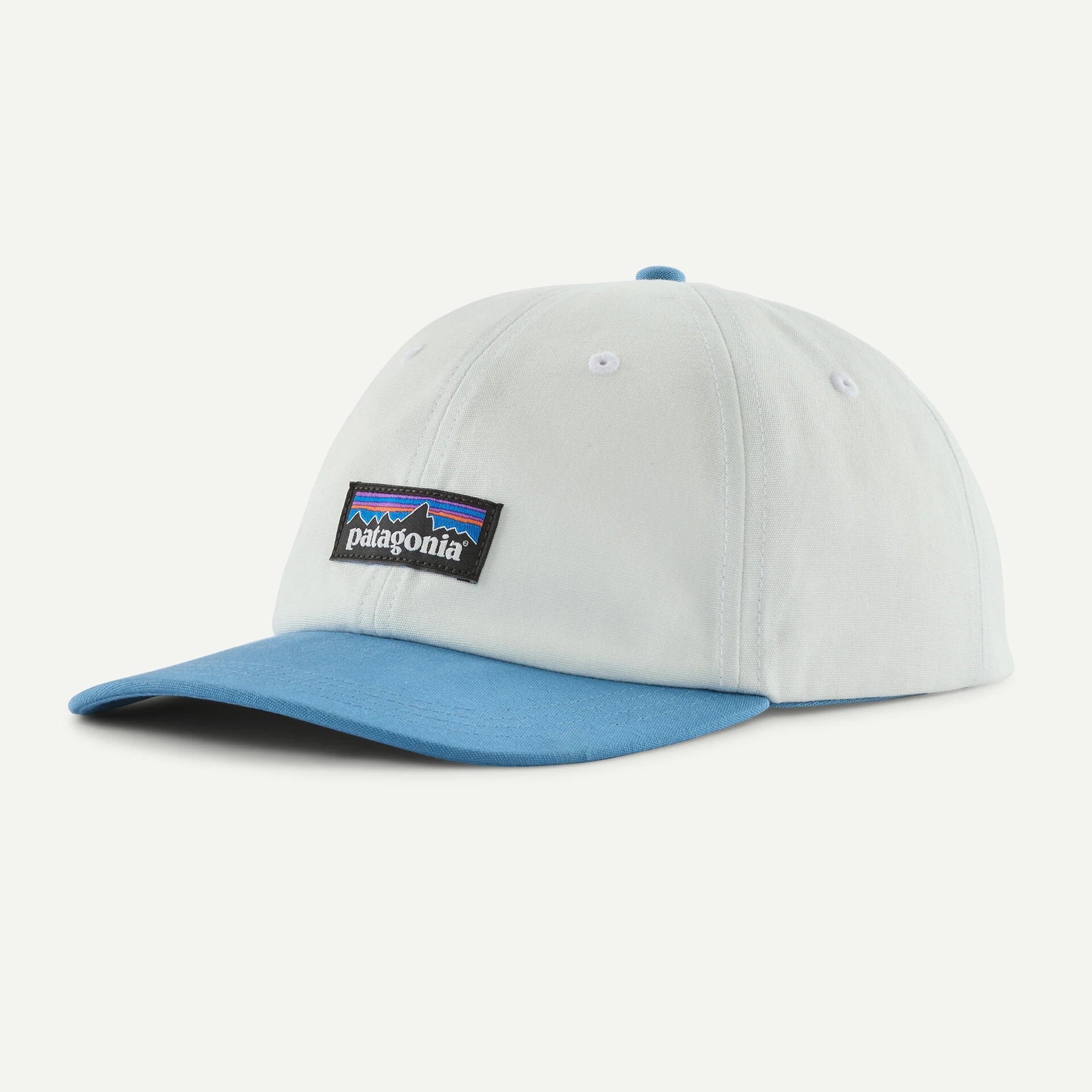 Patagonia lippis P-6 Label Trad Cap, luonnonvalkoinen