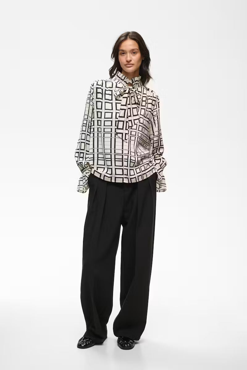 InWear naisten pusero GracieIW Printed Blouse, Squared Tiles - White