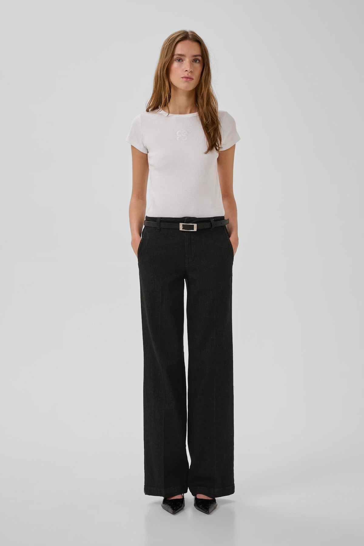 My Essential Wardrobe naisten farkut 30 The Lara 115 Pant, musta