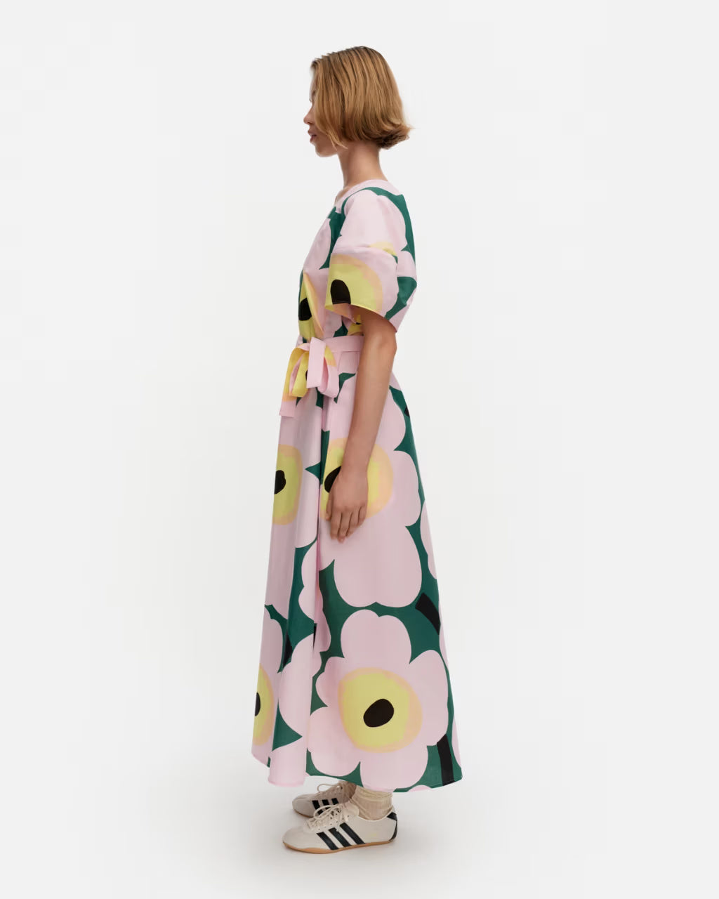 Marimekko mekko Kaffet Unikko, monivärinen kuosi