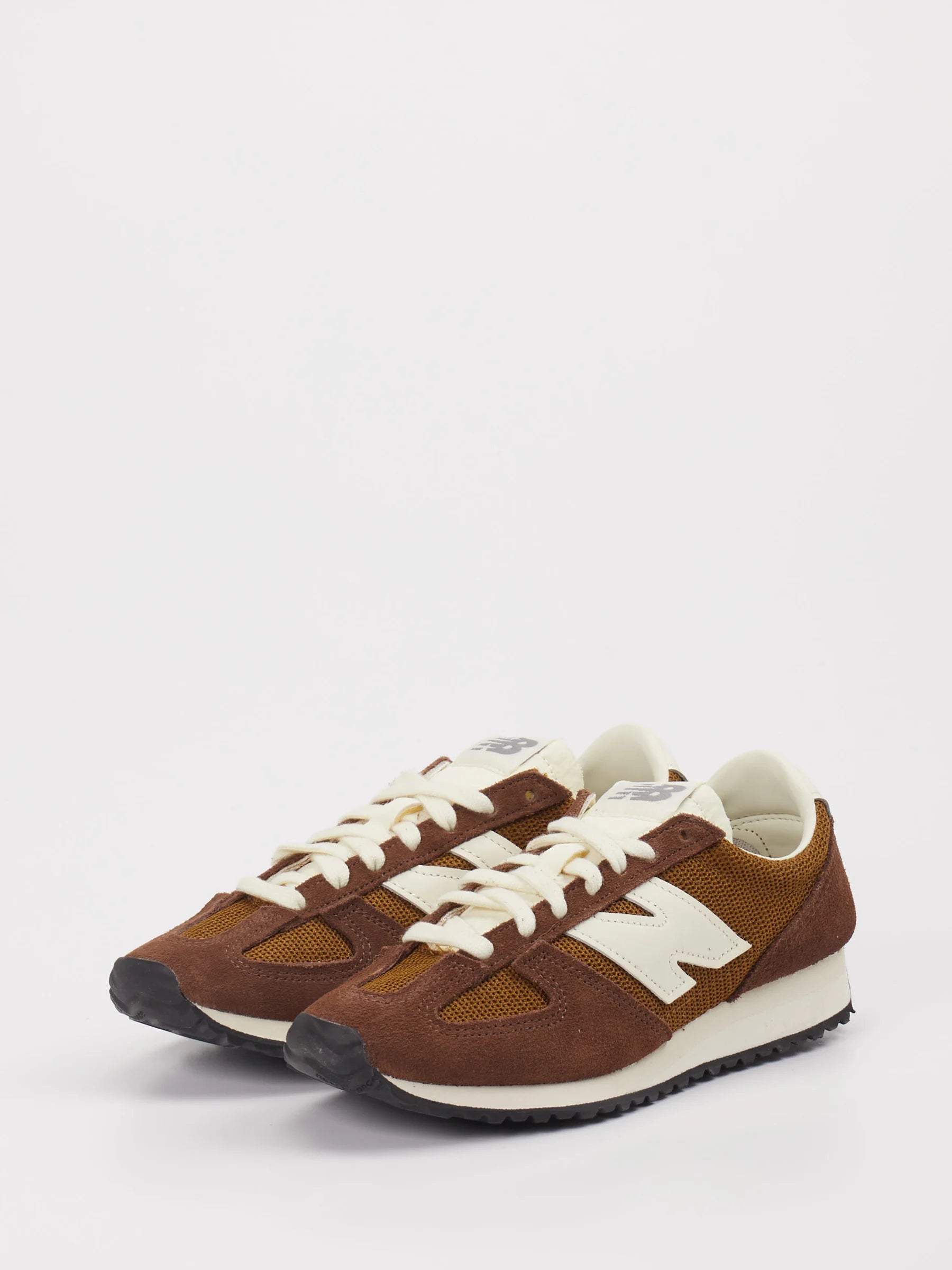 New Balance naisten tennarit 471, konjakinruskea