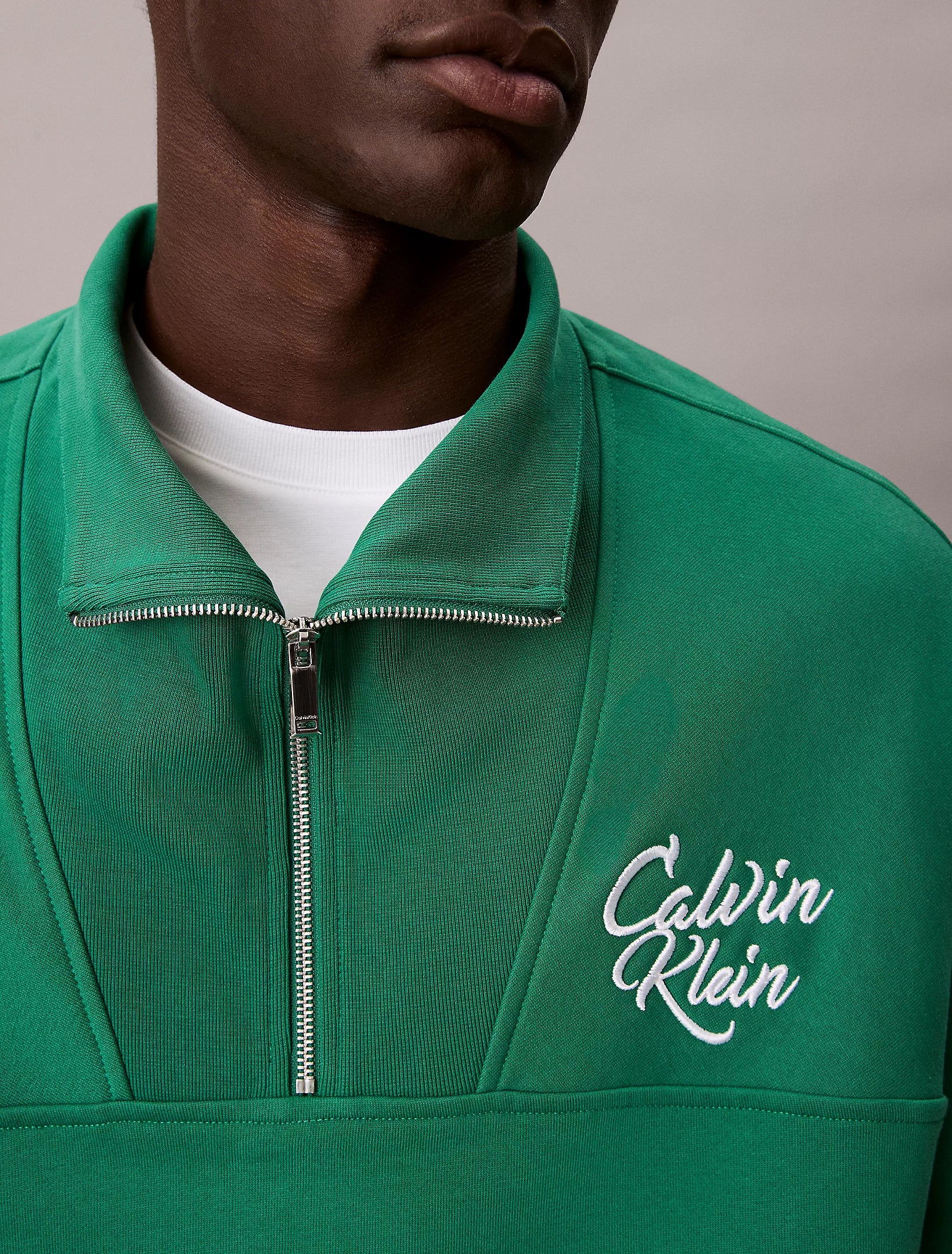 PREMIUM FLEECE LOGO FUNNEL NECK SWEATER VIHREÄ