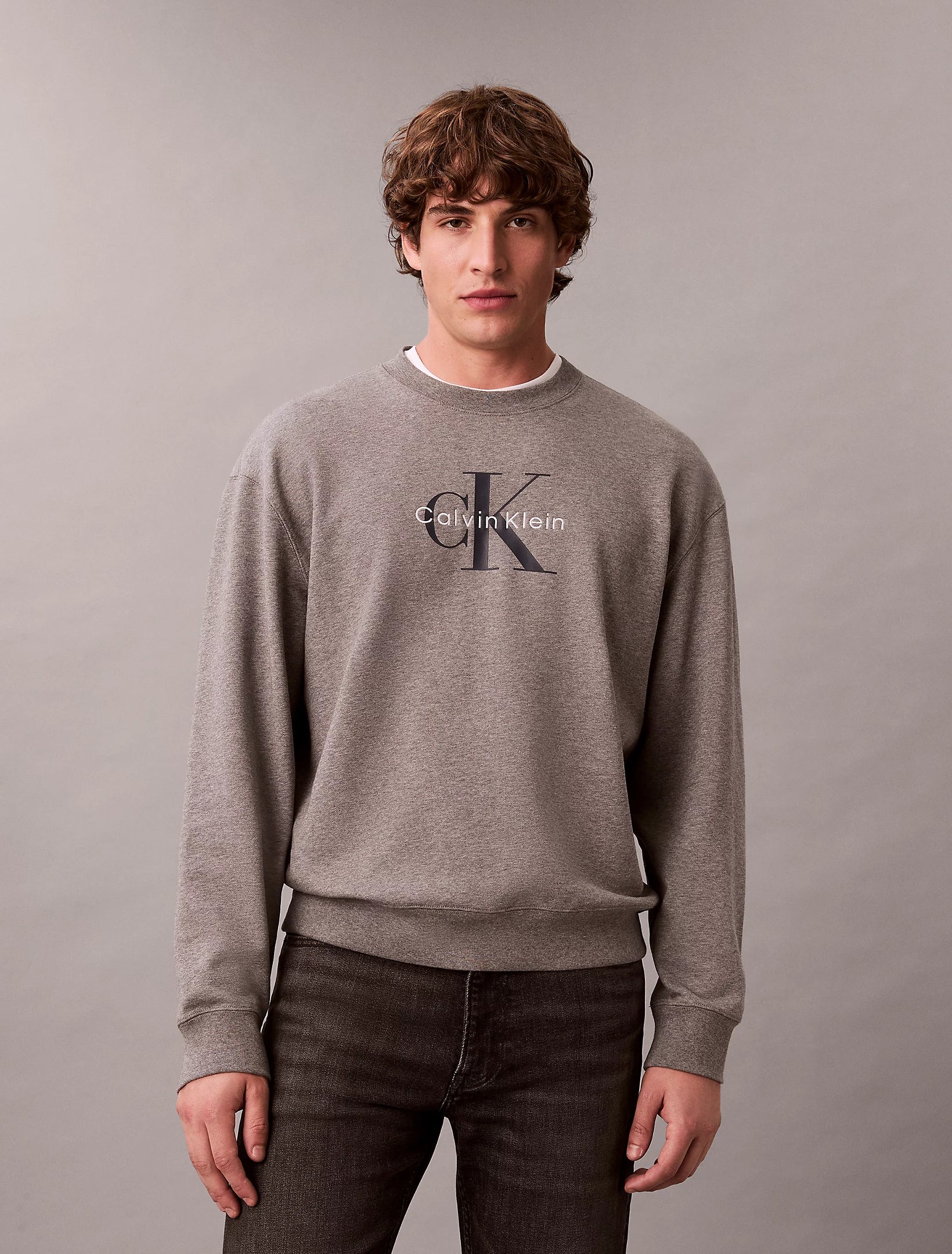 Calvin Klein Jeans miesten collegepaita LS EU 350Terry Monologo CN Swtsh, vaaleanharmaa