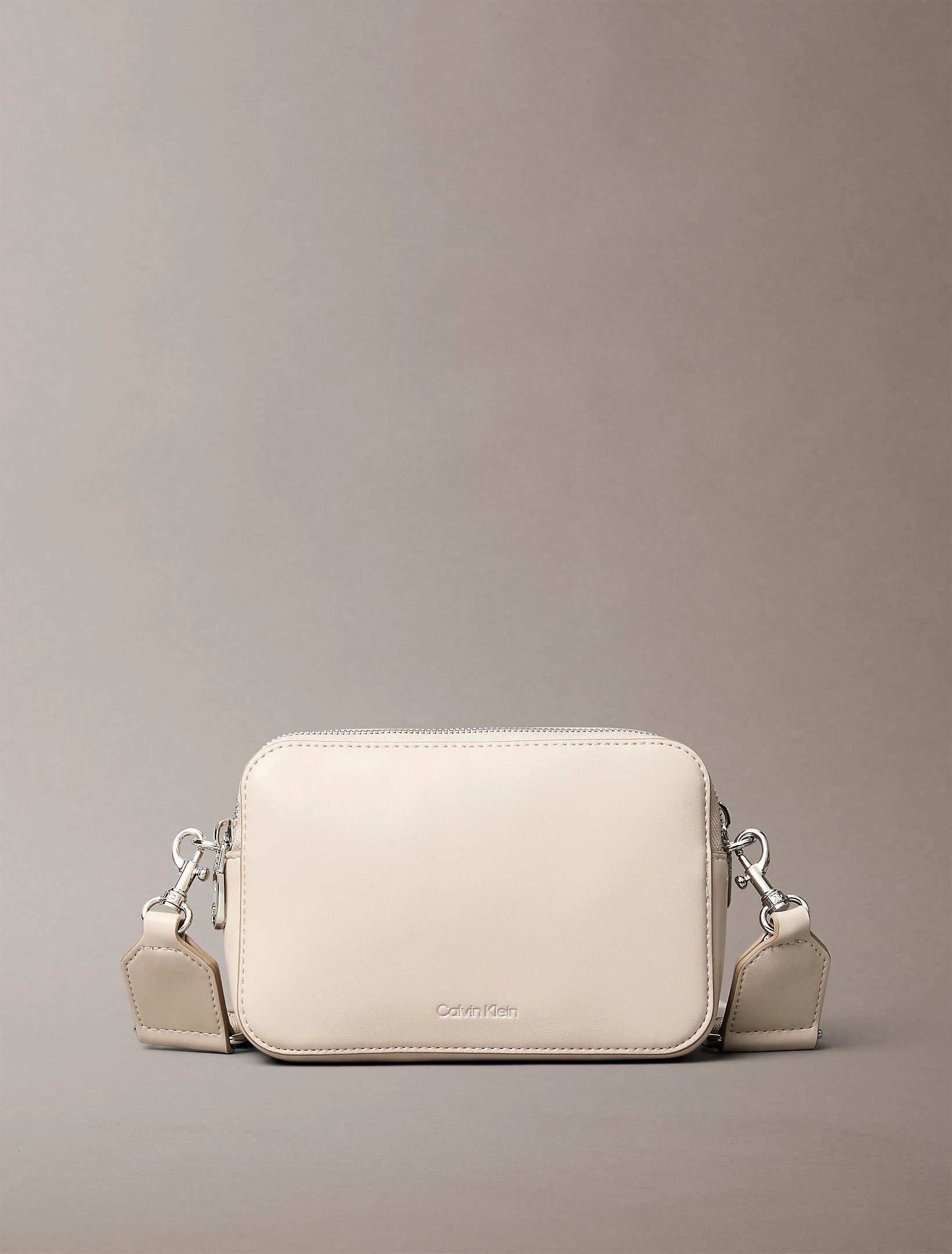 Calvin Klein Accessories naisten laukku Webbing Double Strap Camera Bag, vaalea beige