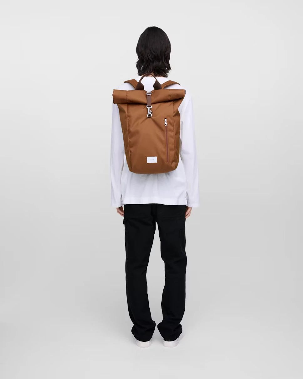 GROUND Rolltop Backpack L KONJAKINRUSKEA