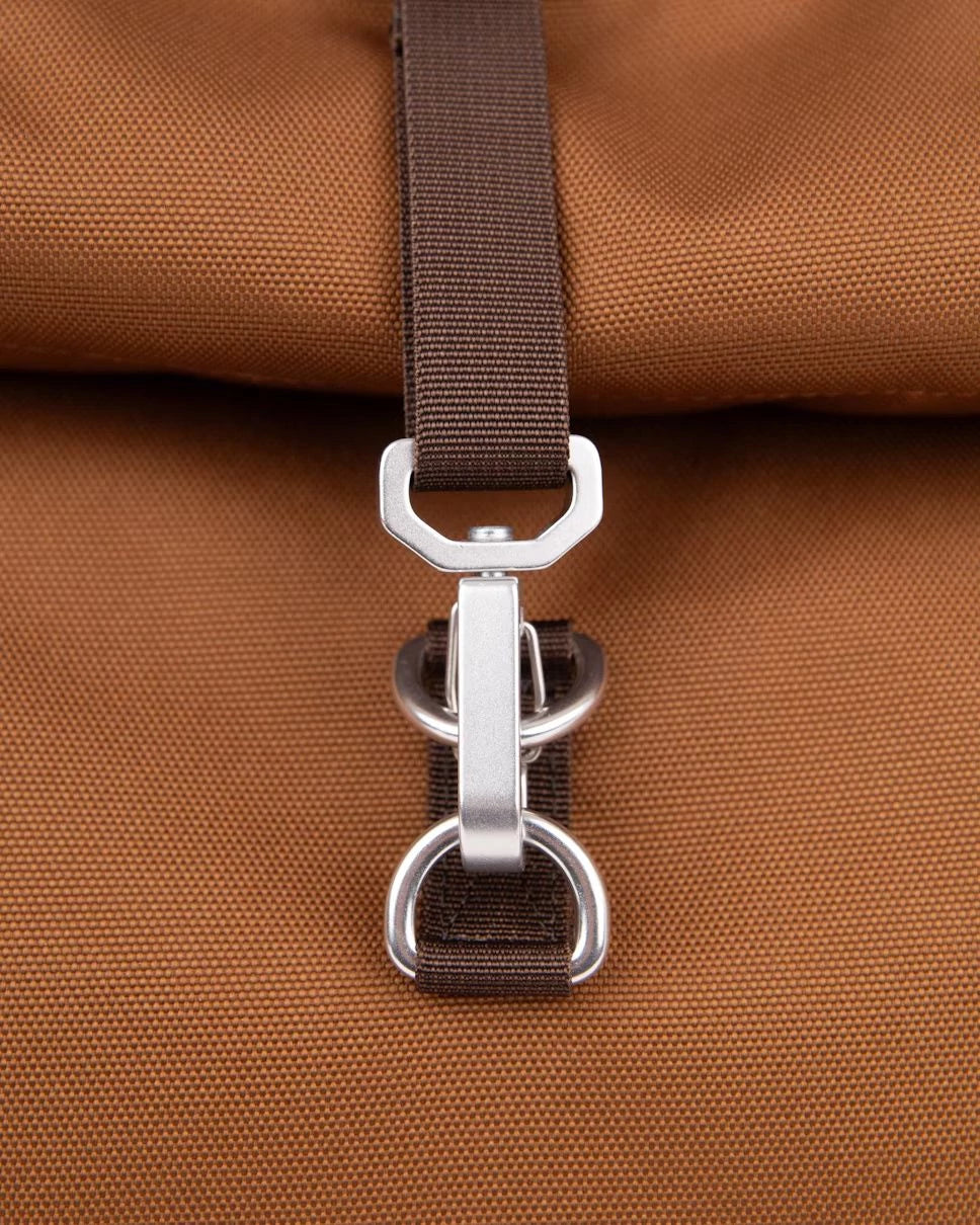 GROUND Rolltop Backpack L KONJAKINRUSKEA