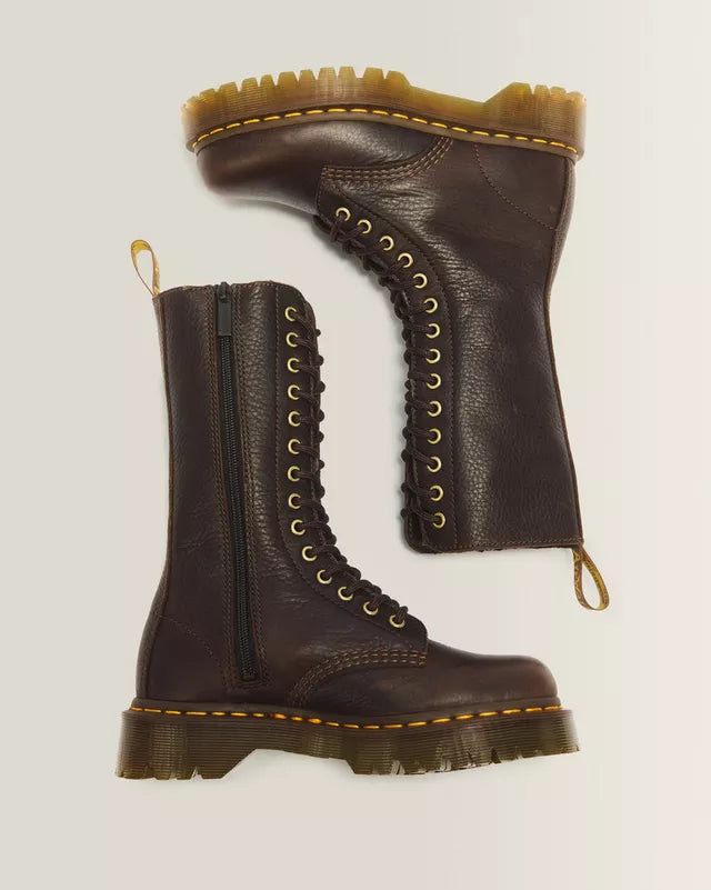 Dr. Martens naisten maiharit 1BB Bex Brown Leather High, tummanruskea