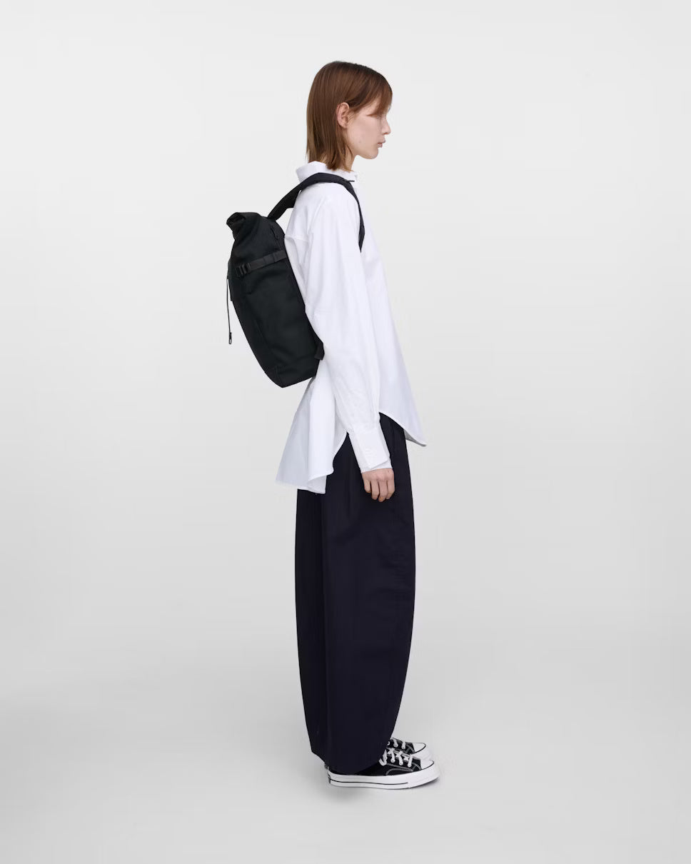 Sandqvist reppu, ICON ROLLTOP BACKPACK M Musta