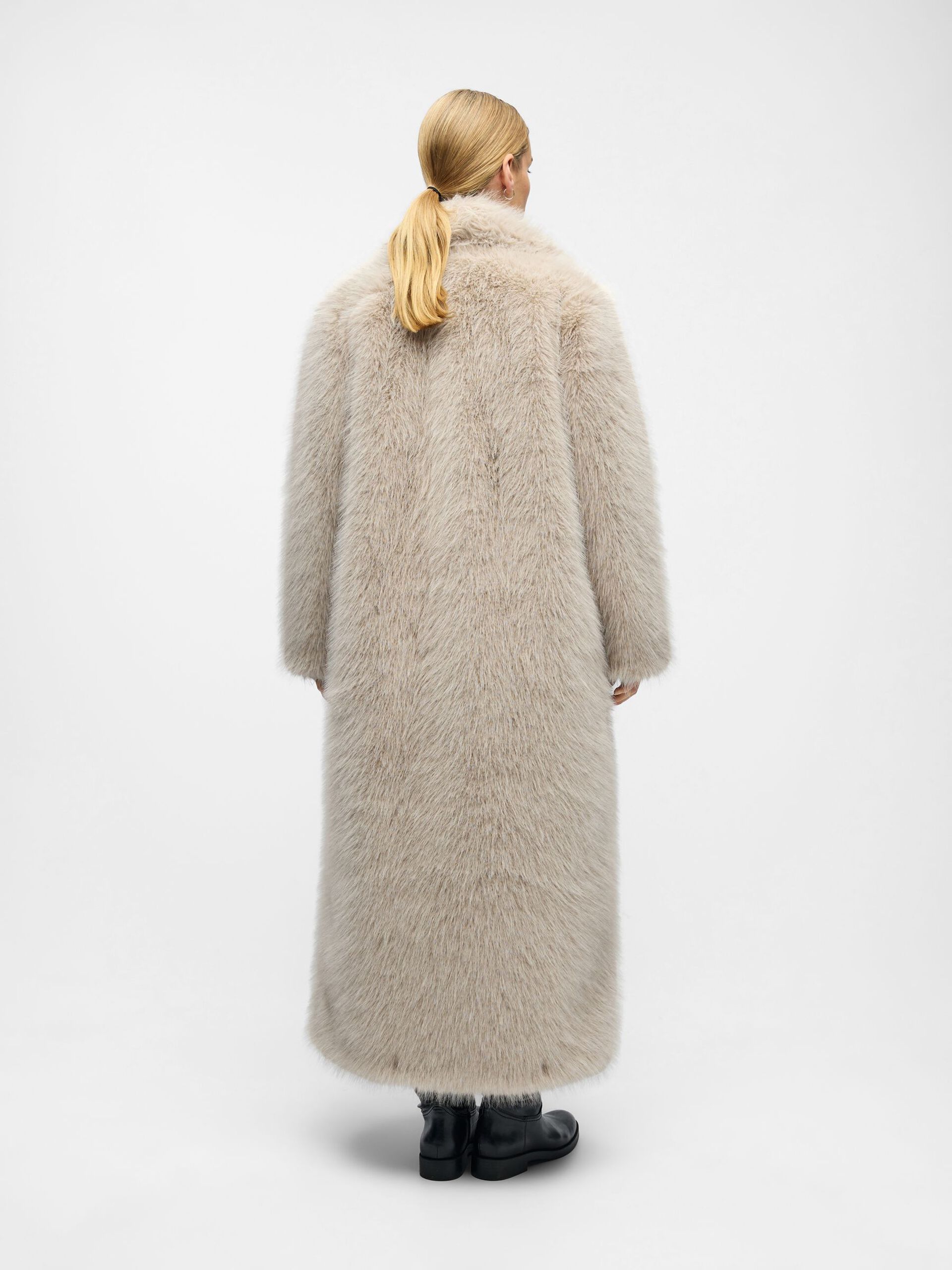 OBJISADORA L/S LO HAIRY LONG COAT 141 White Sand