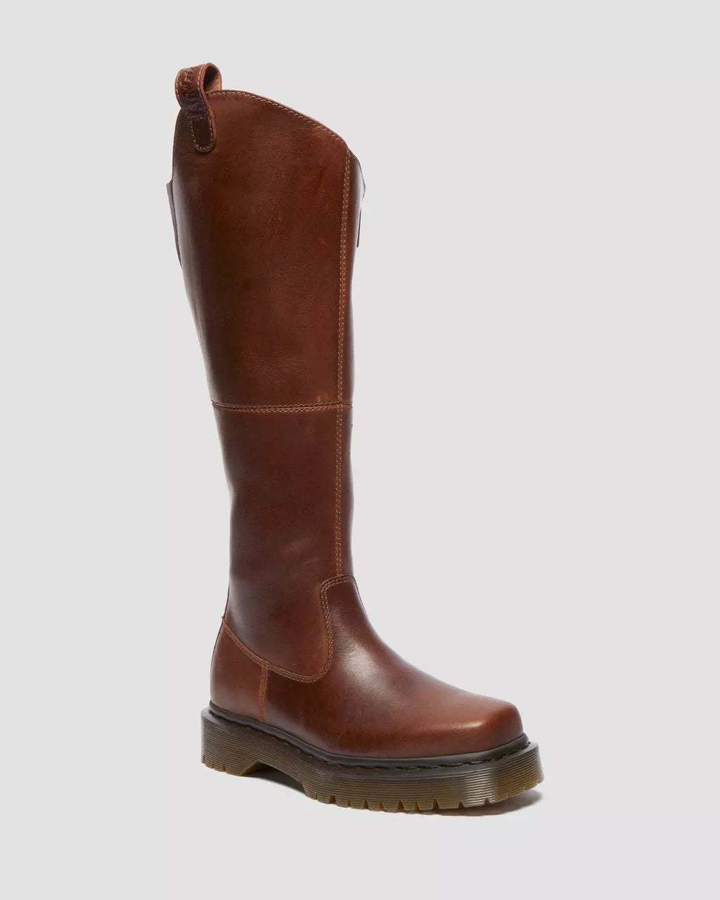 Dr. Martens naisten kengät Amaayah Hi, konjakinruskea