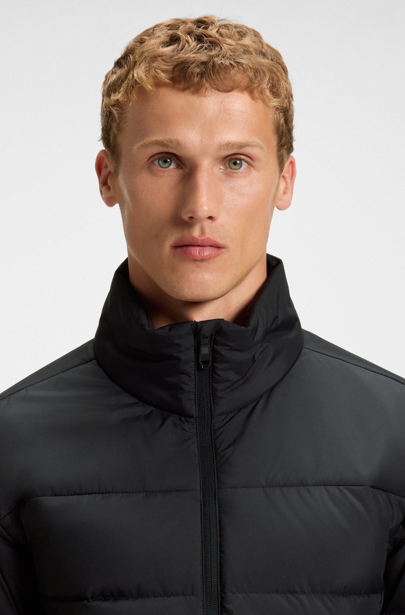 Hugo Boss miesten untuvatakki, OW URBANEX PUFFER MUSTA