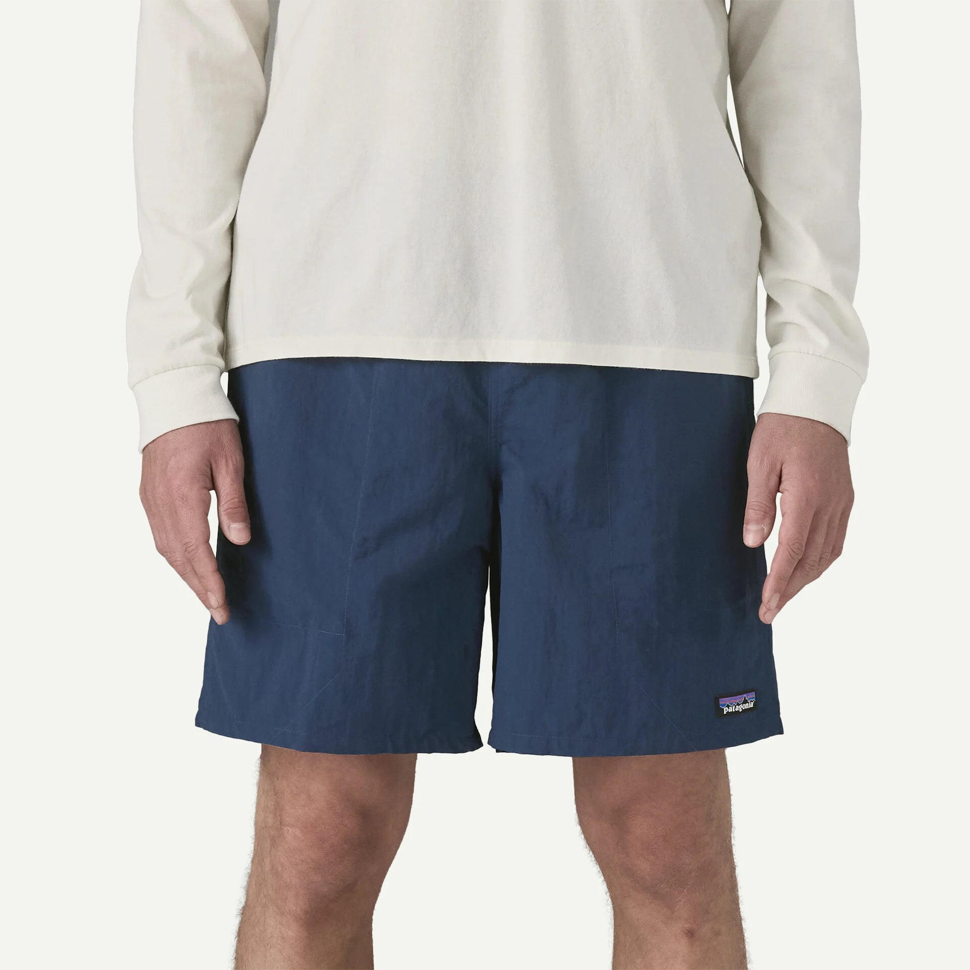Patagonia miesten shortsit M's Baggies Longs - 7 in., tummansininen