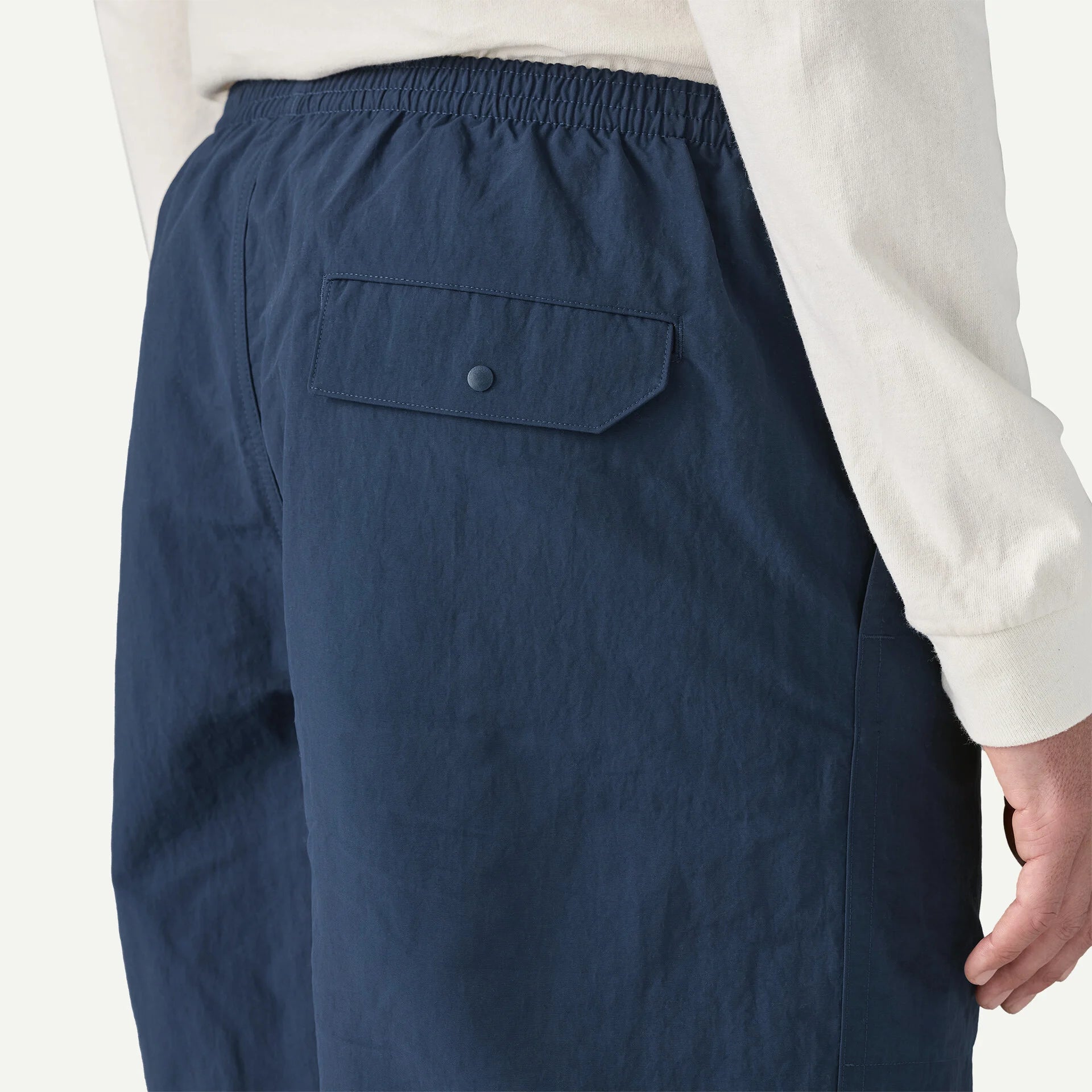 Patagonia miesten shortsit M's Baggies Longs - 7 in., tummansininen