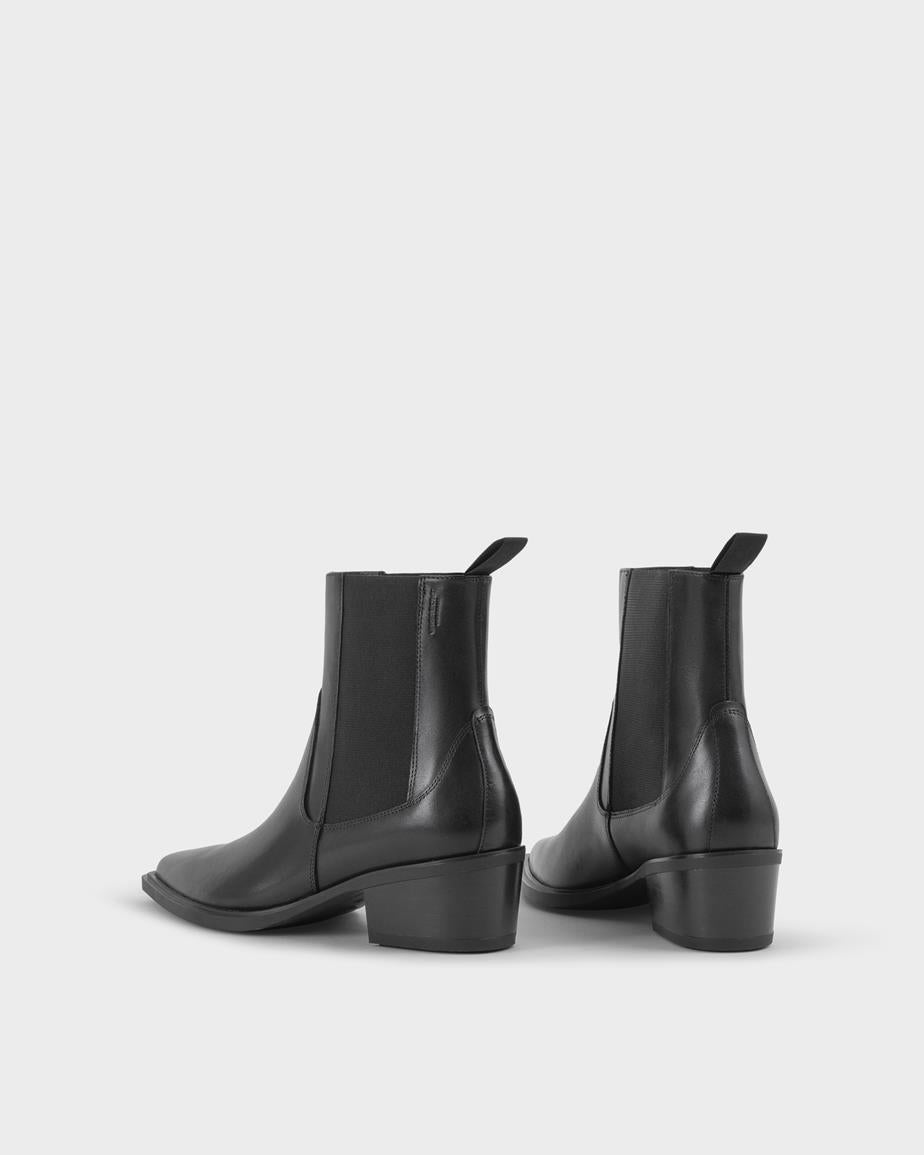 Vagabond naisten nilkkurit Kelsey Pointed Toe Chelsea Ankle Boot, musta