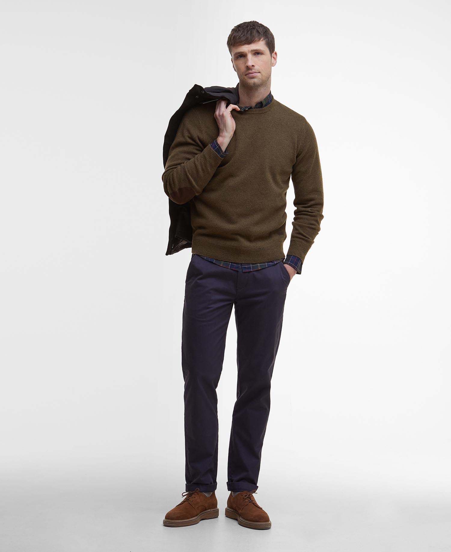 Barbour Essential Patch Crew KAAKAONRUSKEA