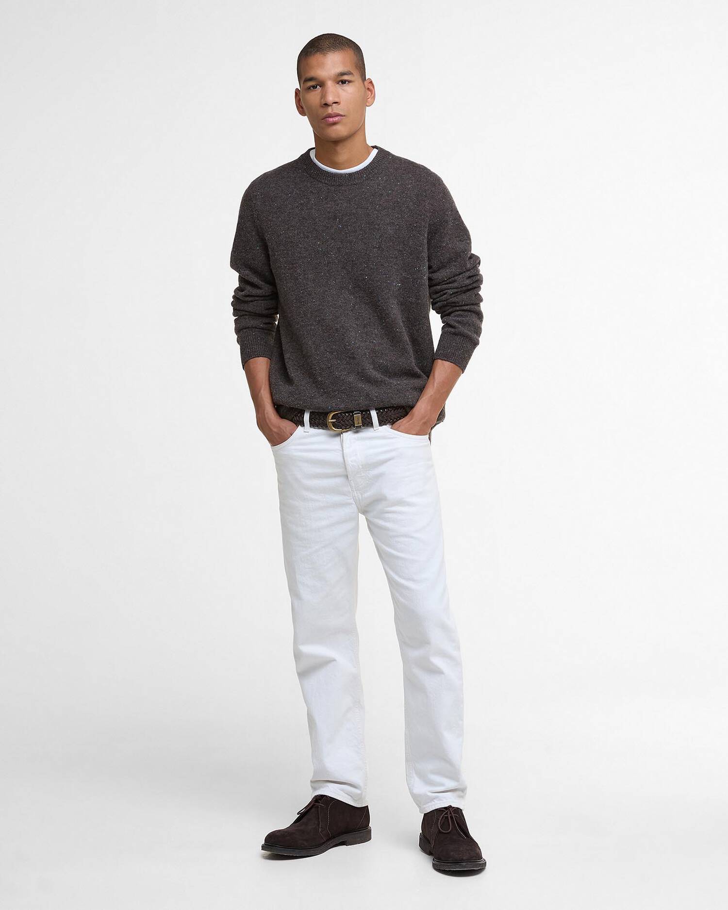 Barbour Miesten Neulepusero Tainsbury Crew Neck Sweater tummanruskea