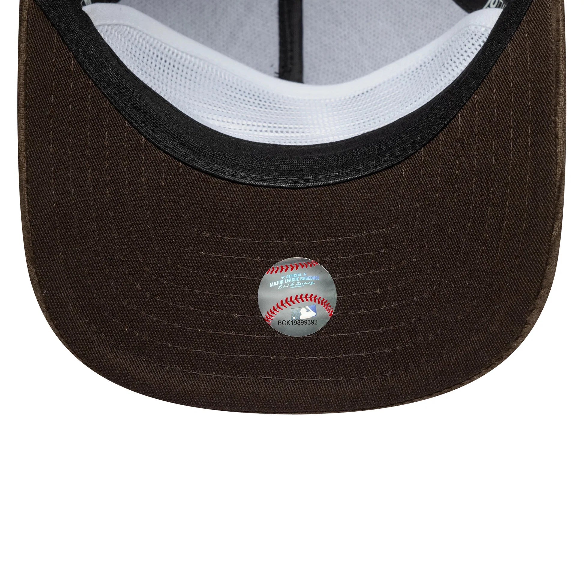 New Era miesten lippis Coops Cord 19TWENTY Chicago Cubs, tummanruskea