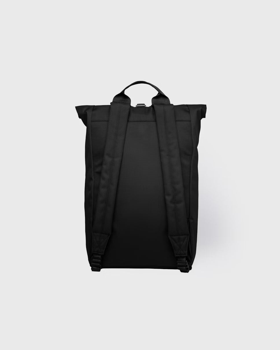 Sandqvist reppu, GROUND ROLLTOP BACKPACK L Musta