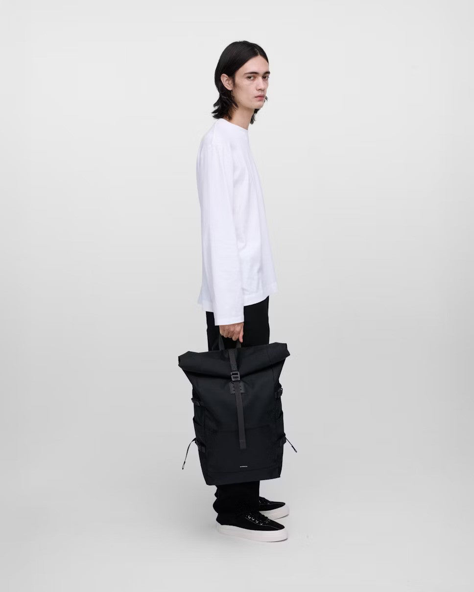 Sandqvist reppu, ICON ROLLTOP BACKPACK L Musta