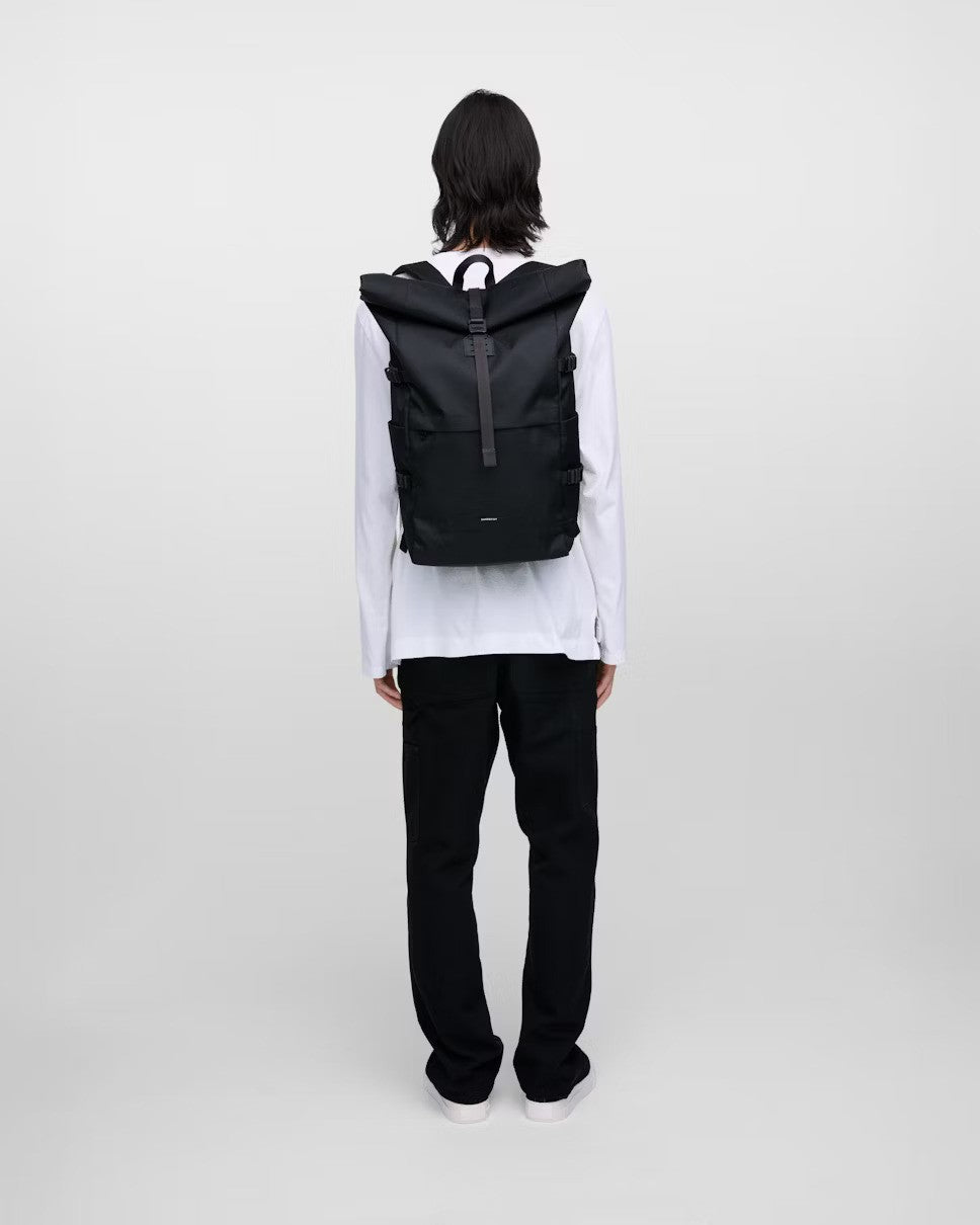Sandqvist reppu, ICON ROLLTOP BACKPACK L Musta