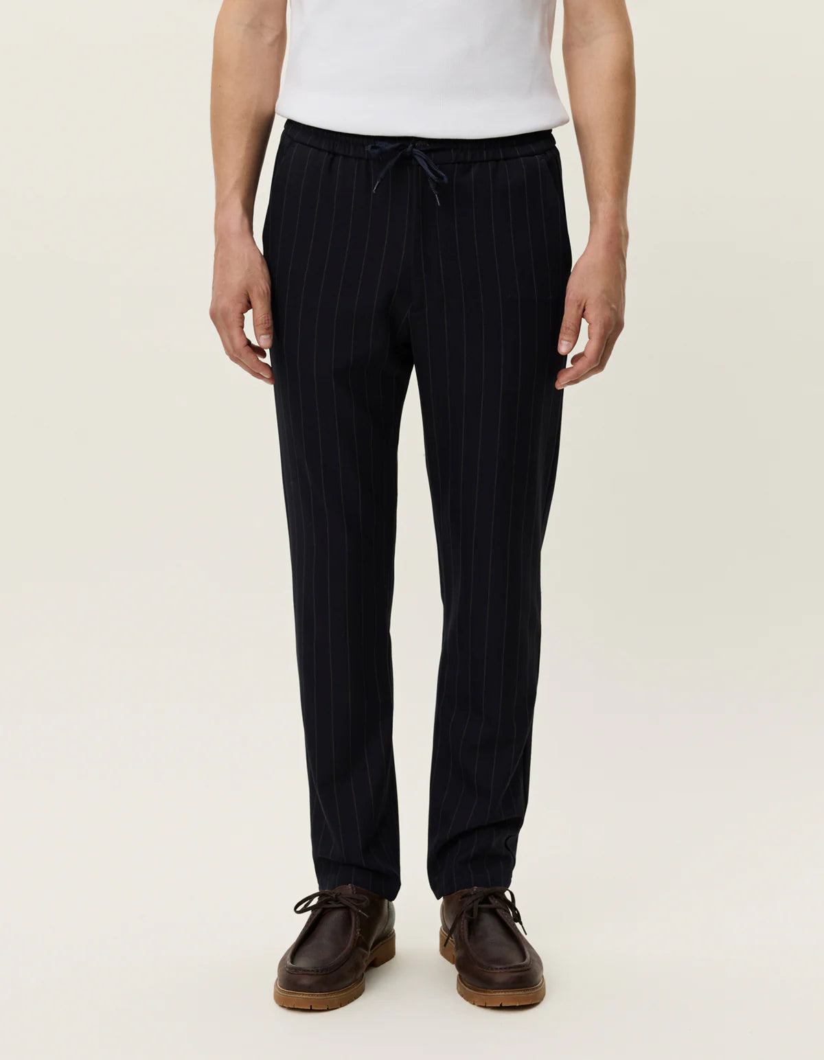 Les Deux miesten housut COMO TAPERED PINSTRIPED PANTS, tummansininen