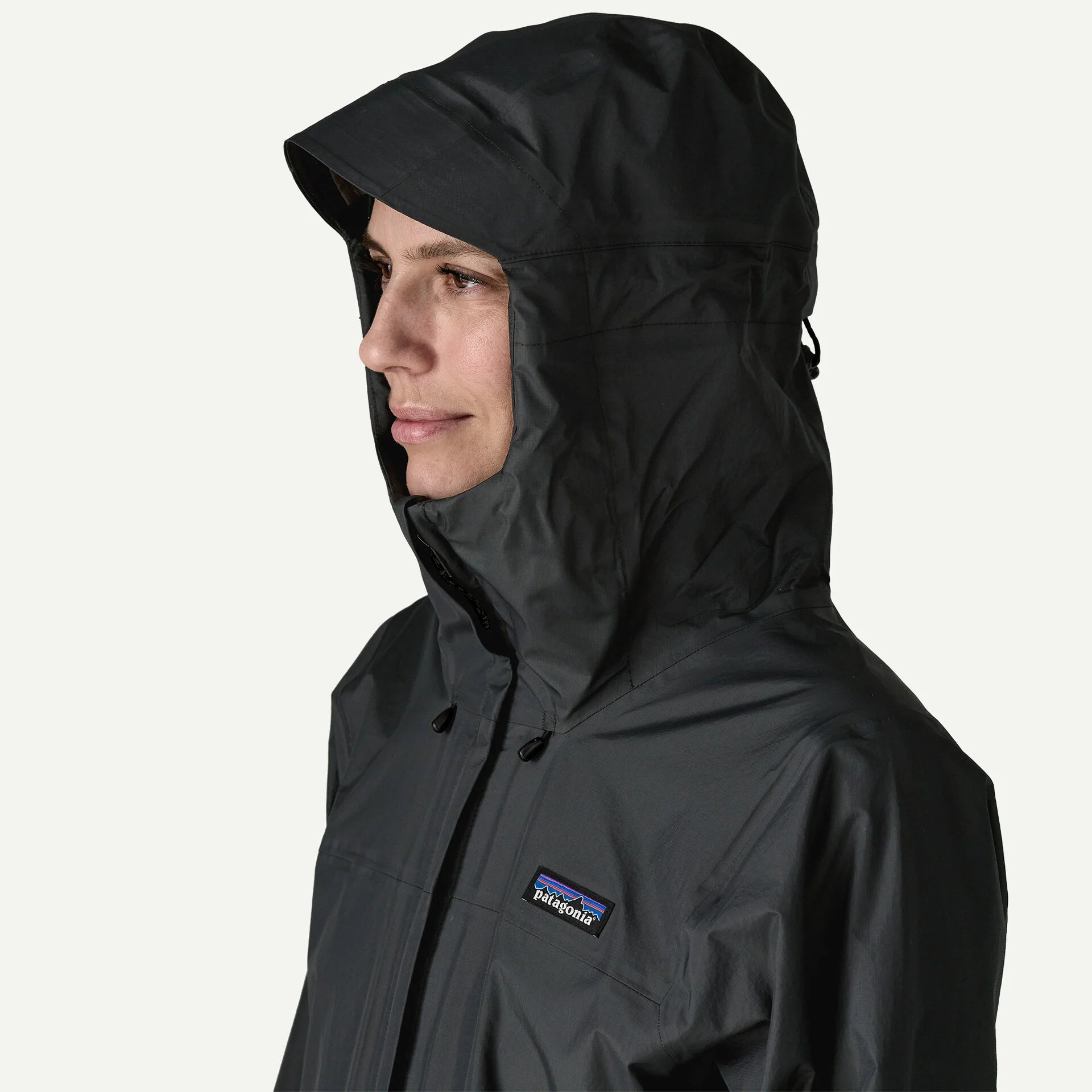 Patagonia naisten välikausitakki Torrentshell 3L Rain Jacket, musta