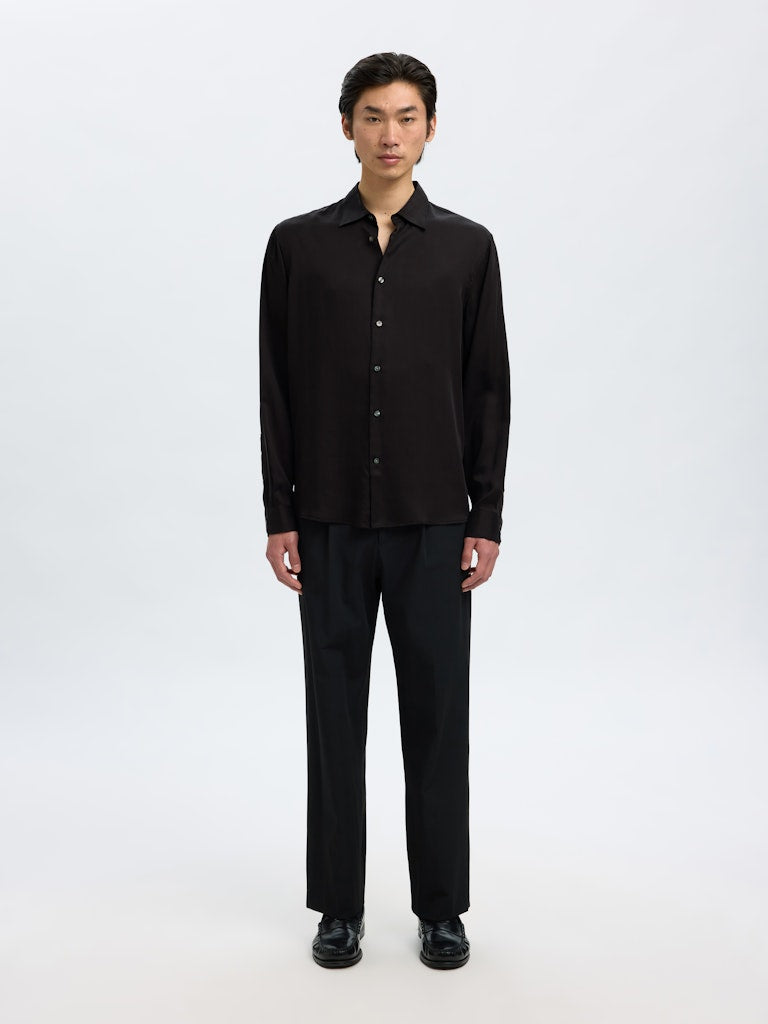 SLHRLXCHARLIE TENCEL SATIN LS SHIRT Black