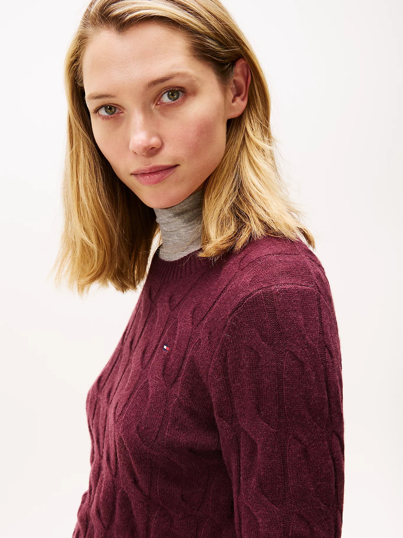 Tommy Hilfiger K-soft wool cable c-nk, viininpunainen