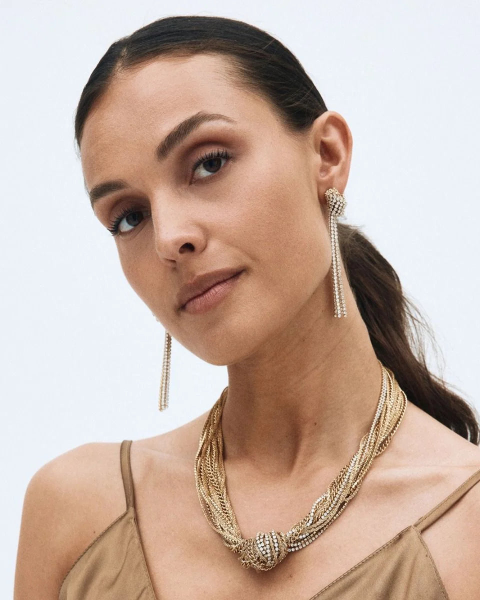 Edblad korvakorut Revel Knot Earrings Gold, Gold pleated