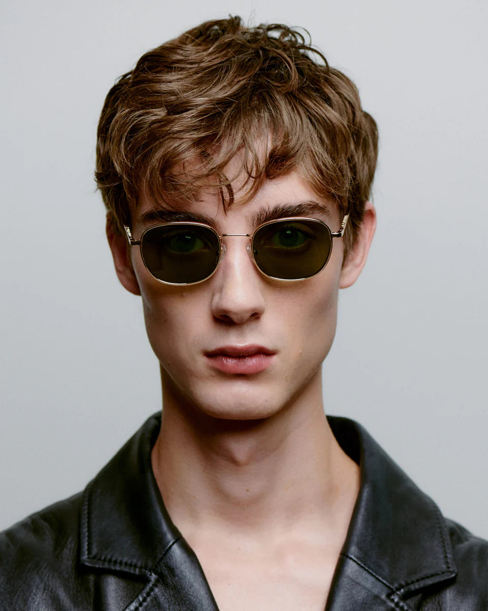 A.Kjaerbede aurinkolasit, HELLO Vaalea Beige
