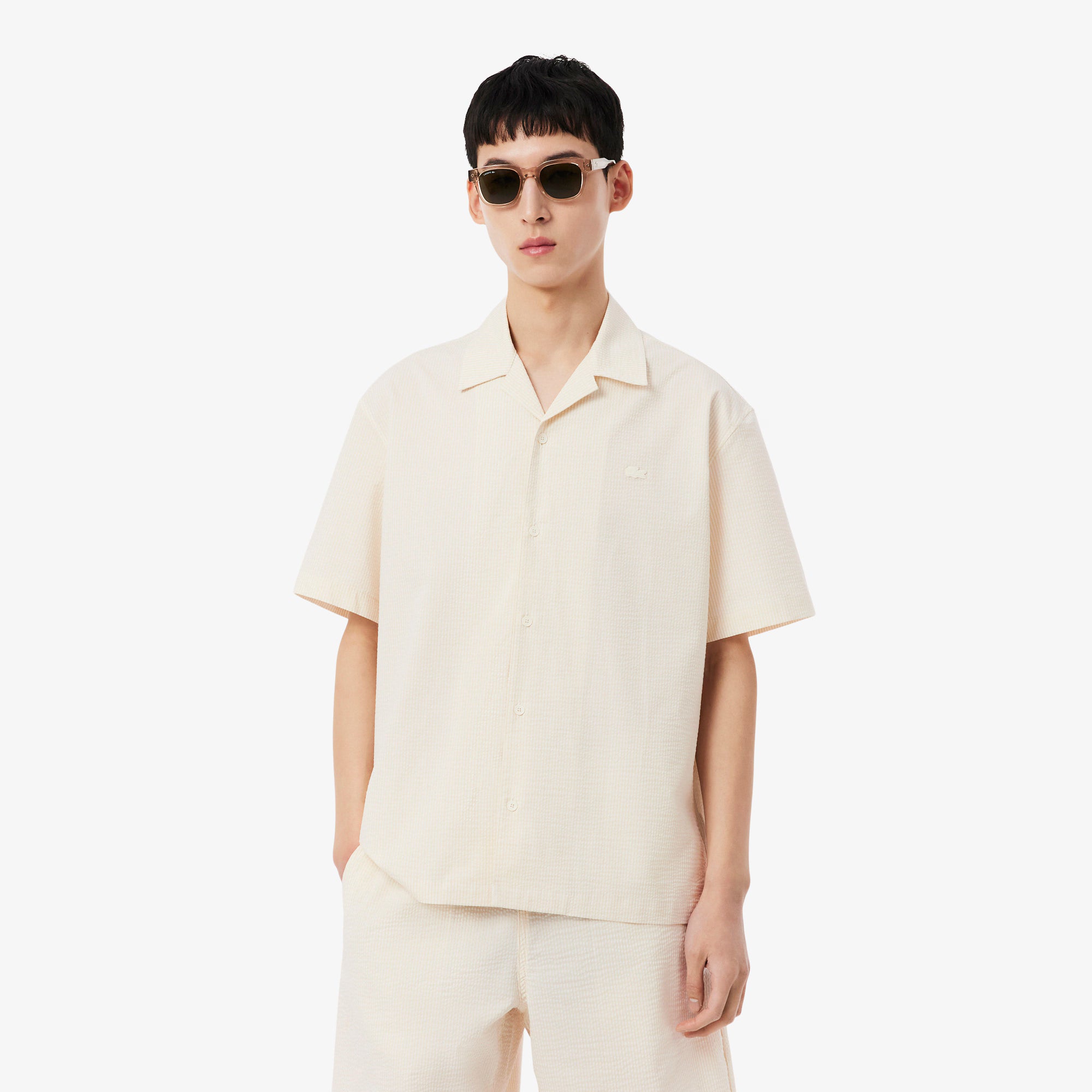 Lacoste miesten lyhythihainen kauluspaita Relaxed Fit Waffle Texture Shirt, valkoinen