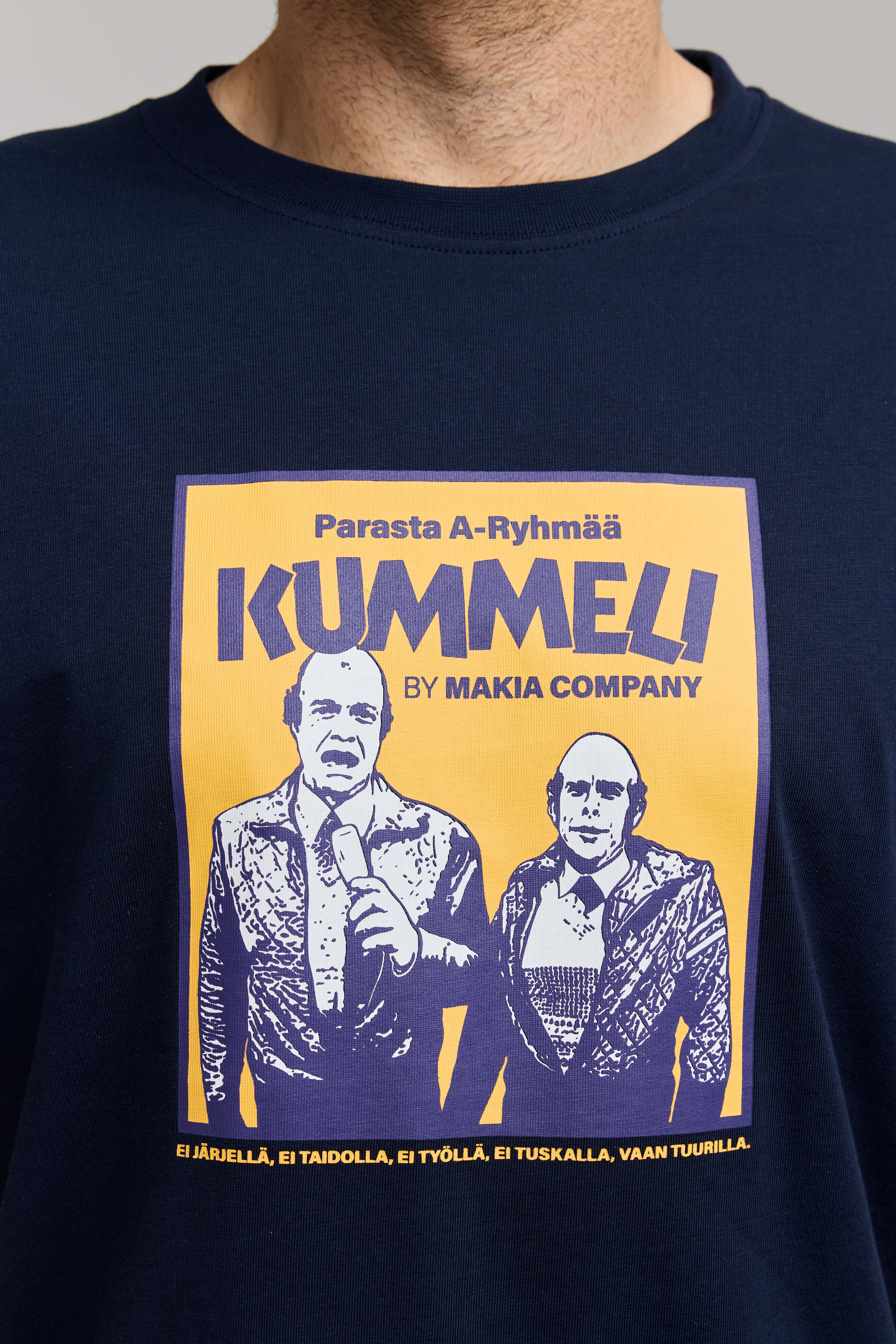 Makia Kummeli A-Ryhmä T-shirt, tummansininen