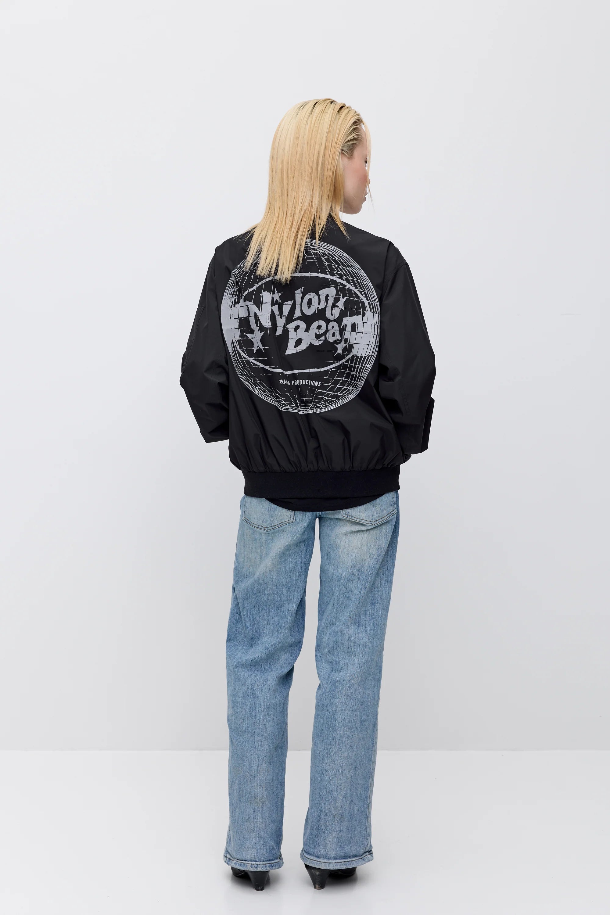 Makia x Nylon Beat takki Nylon Jacket, musta